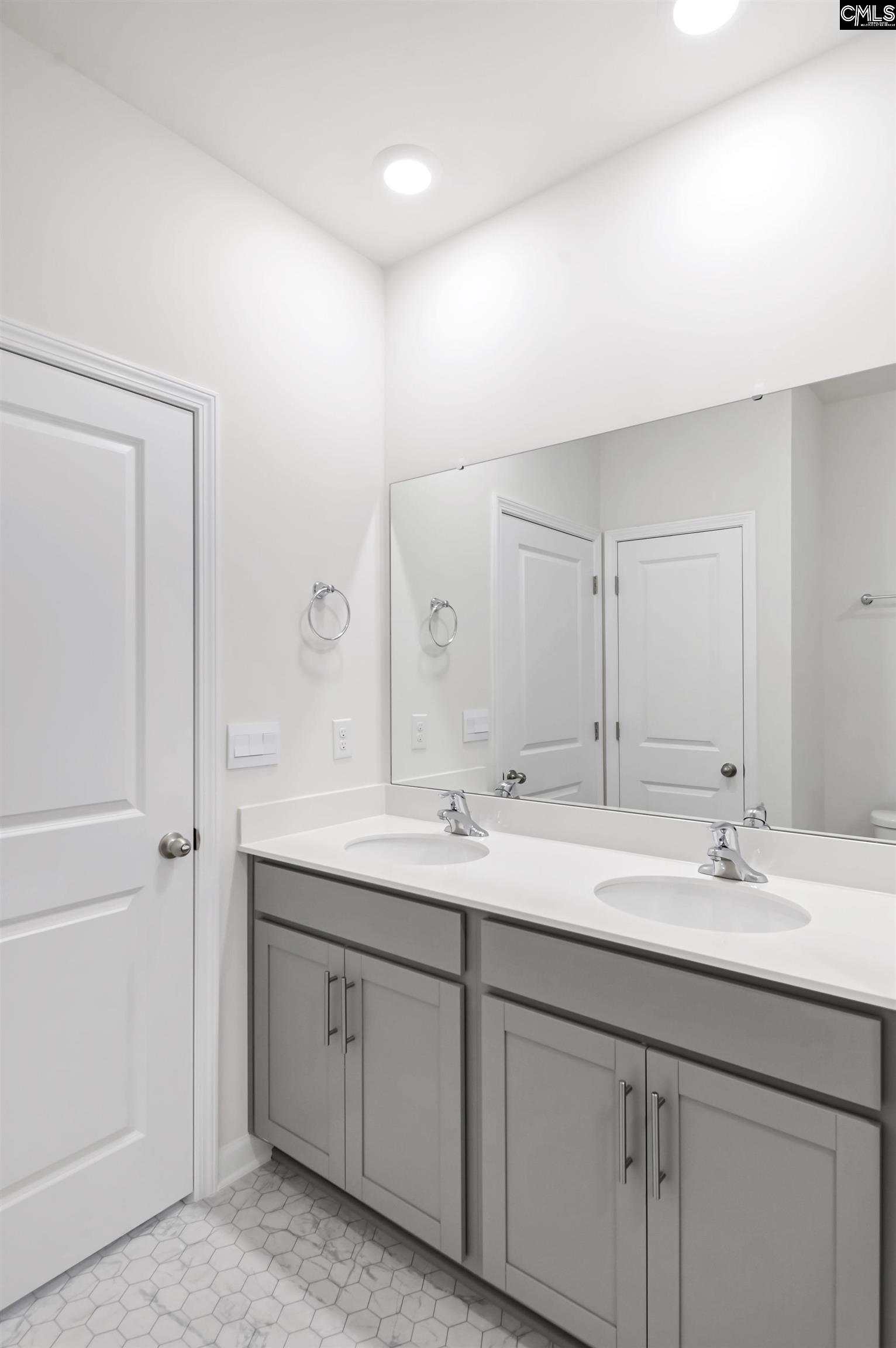 1268 Mosser Drive Columbia, SC 29203