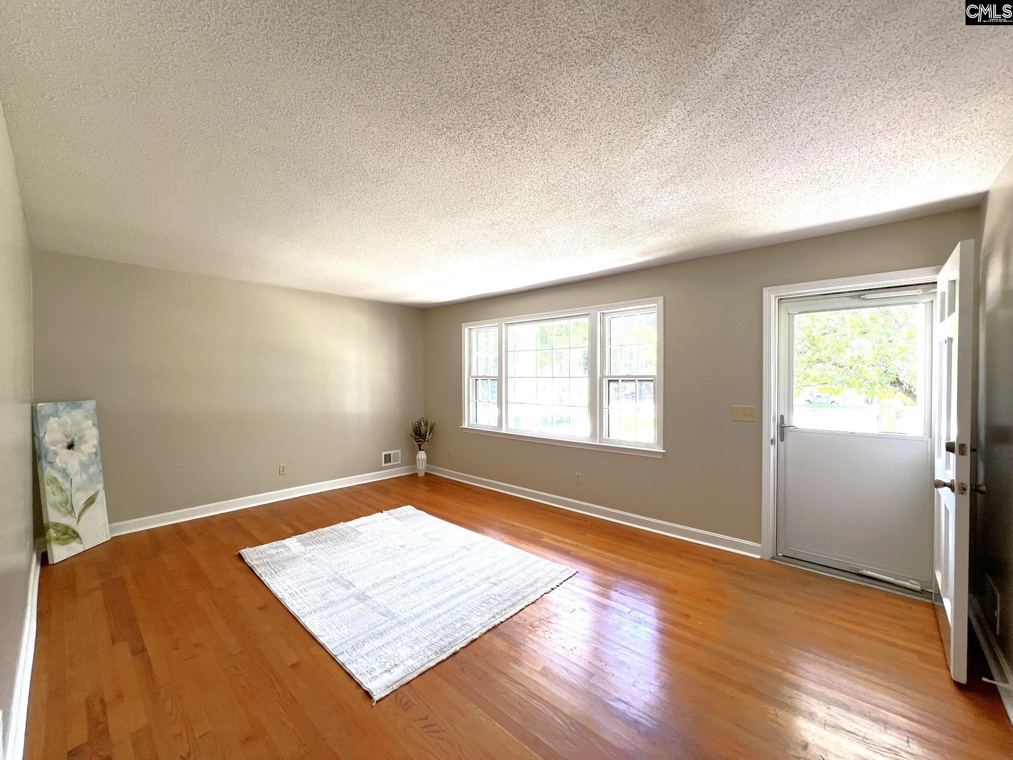 5802 McMillan Circle Columbia, SC 29212