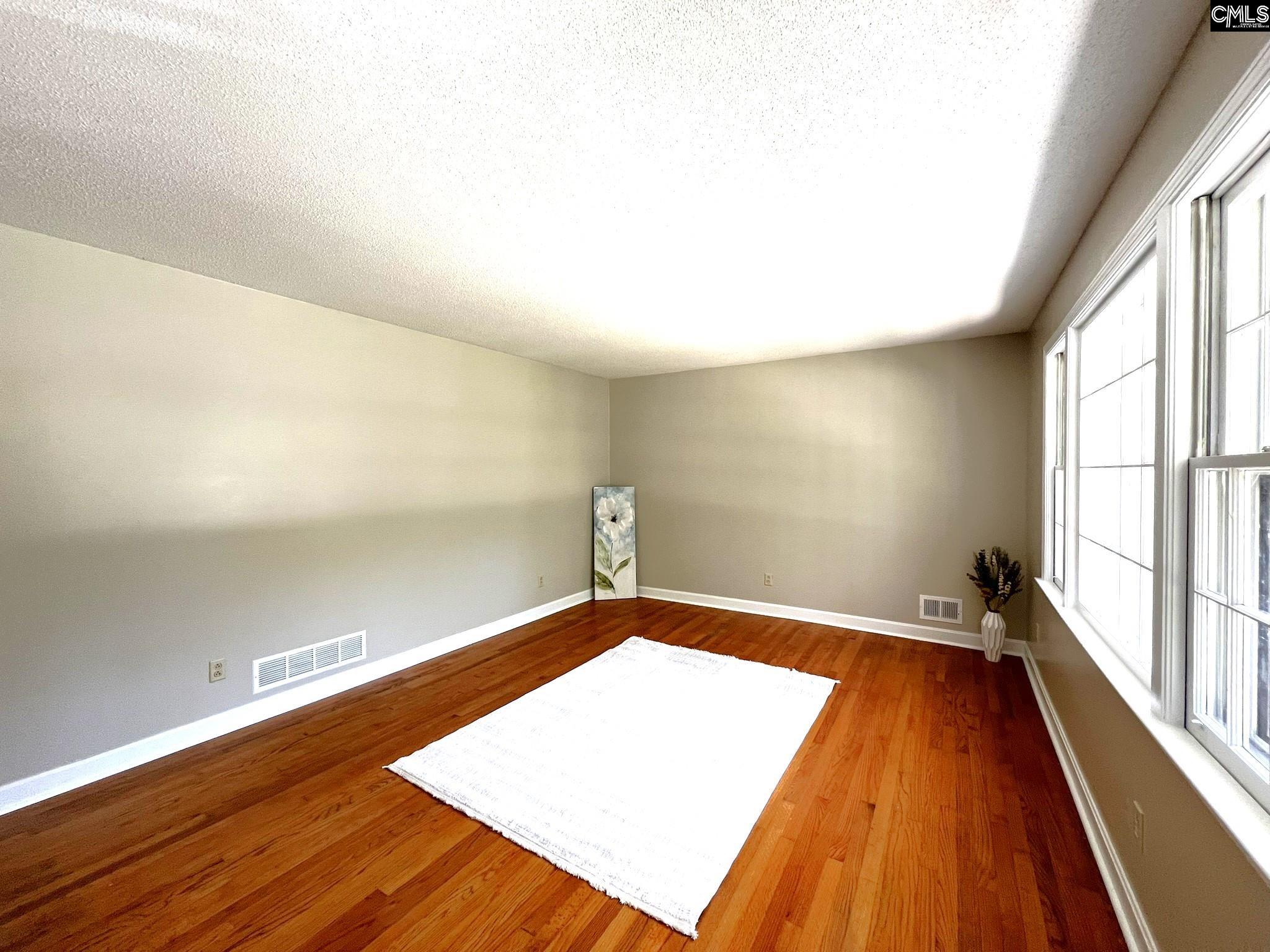 5802 McMillan Circle Columbia, SC 29212
