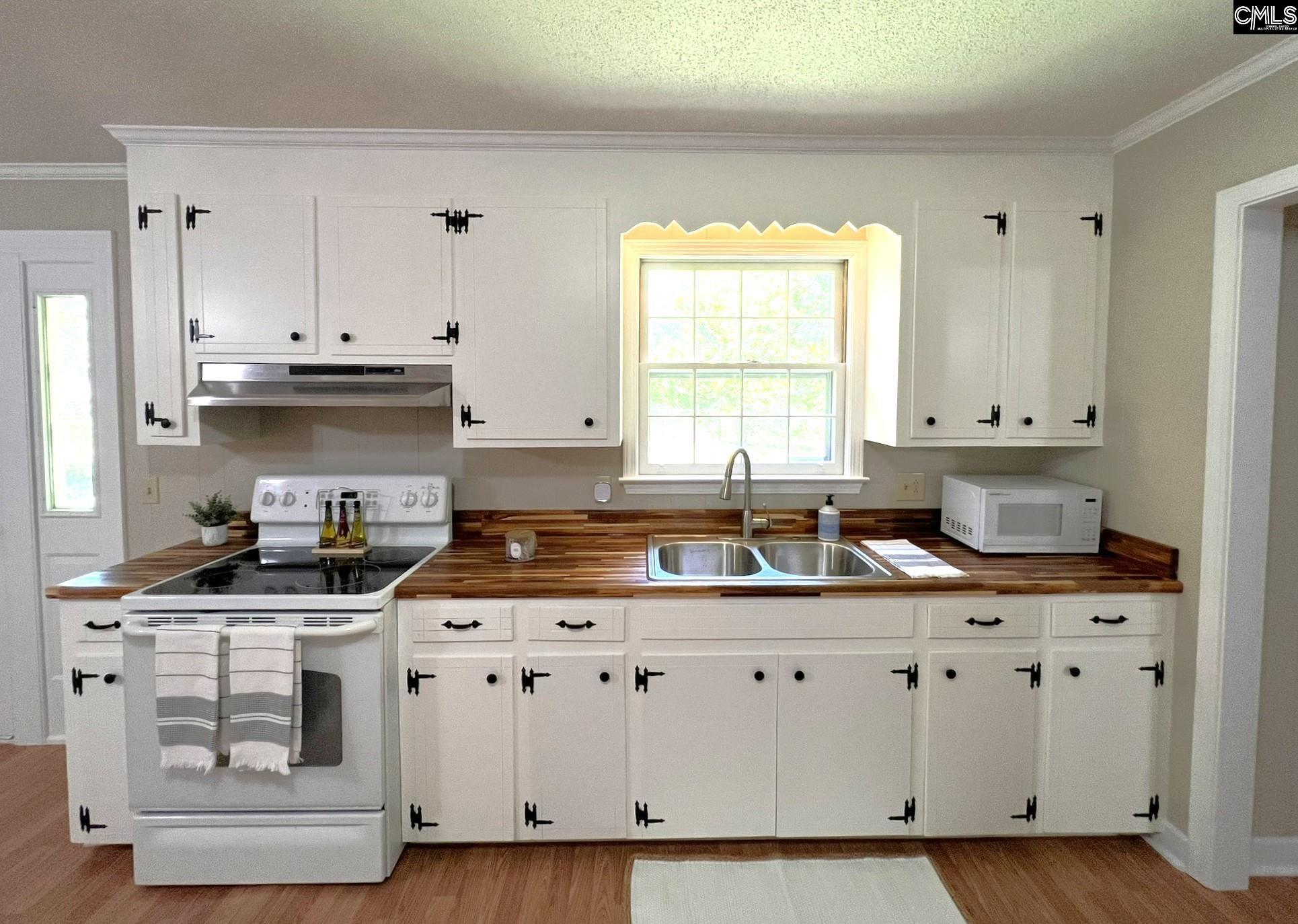 5802 McMillan Circle Columbia, SC 29212
