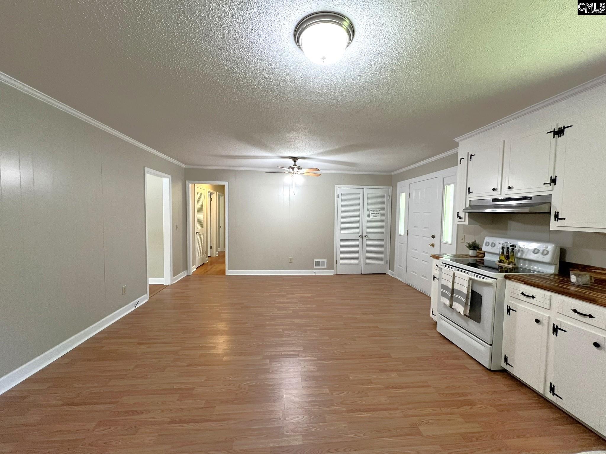 5802 McMillan Circle Columbia, SC 29212