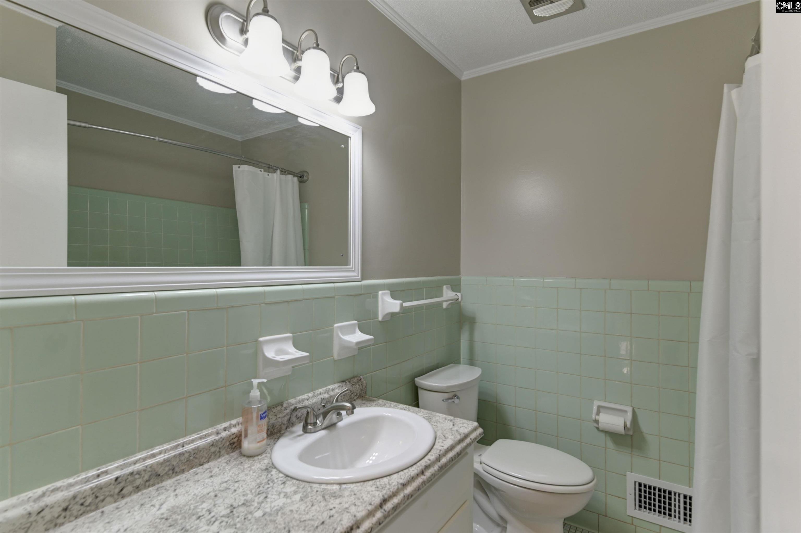 5802 McMillan Circle Columbia, SC 29212