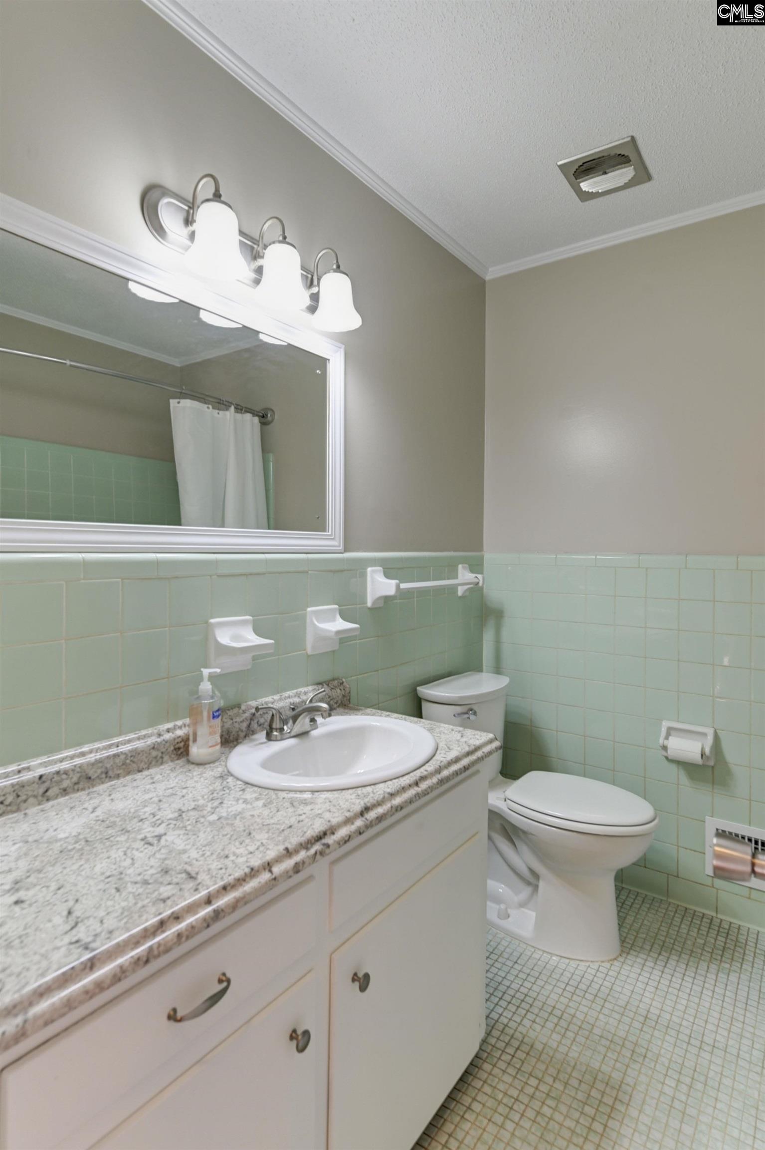 5802 McMillan Circle Columbia, SC 29212