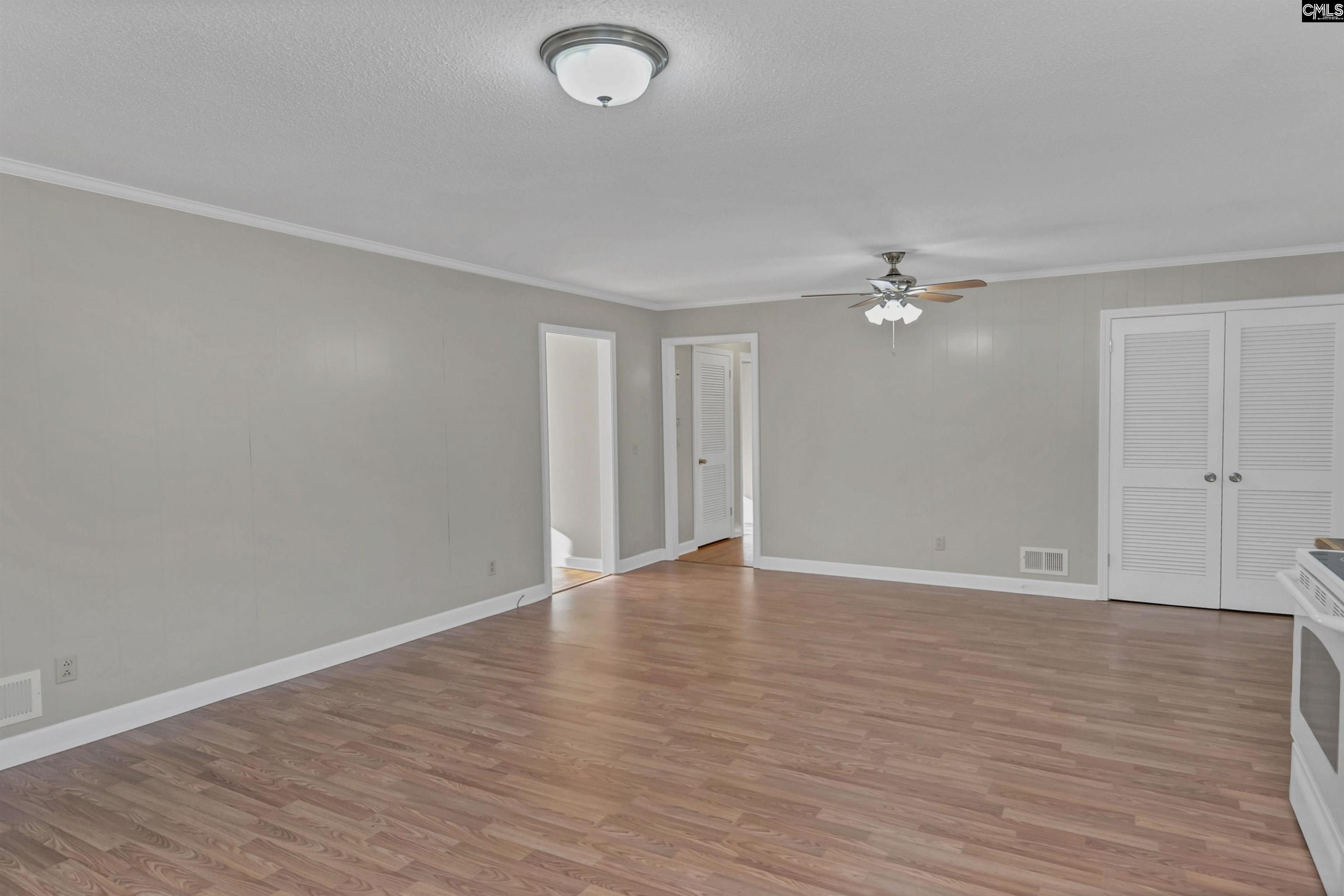 5802 McMillan Circle Columbia, SC 29212