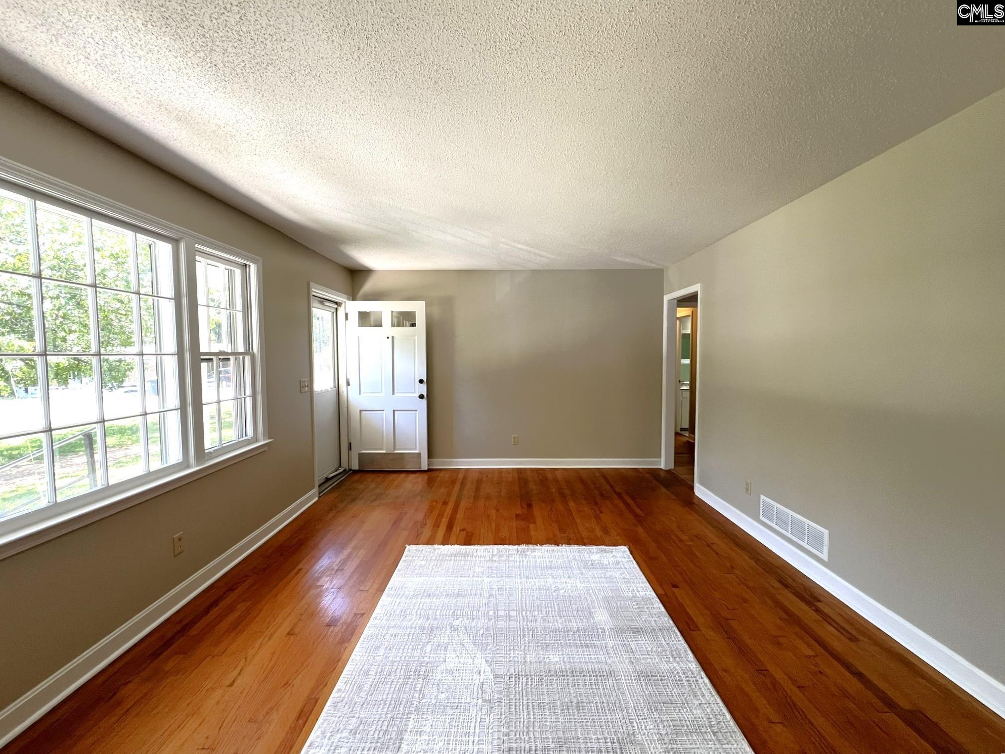 5802 McMillan Circle Columbia, SC 29212