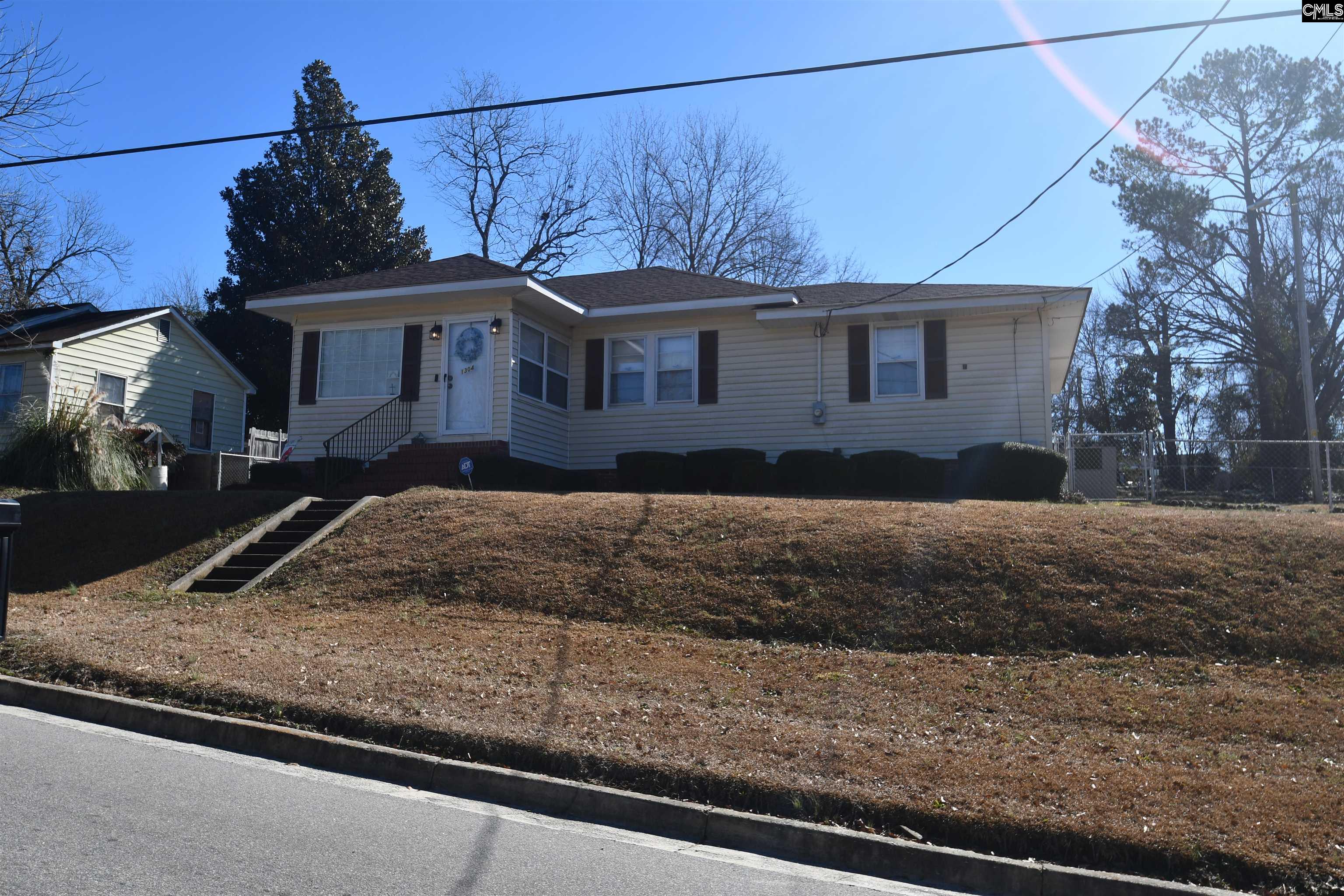 1304 Silas Street, Newberry, South Carolina image 1
