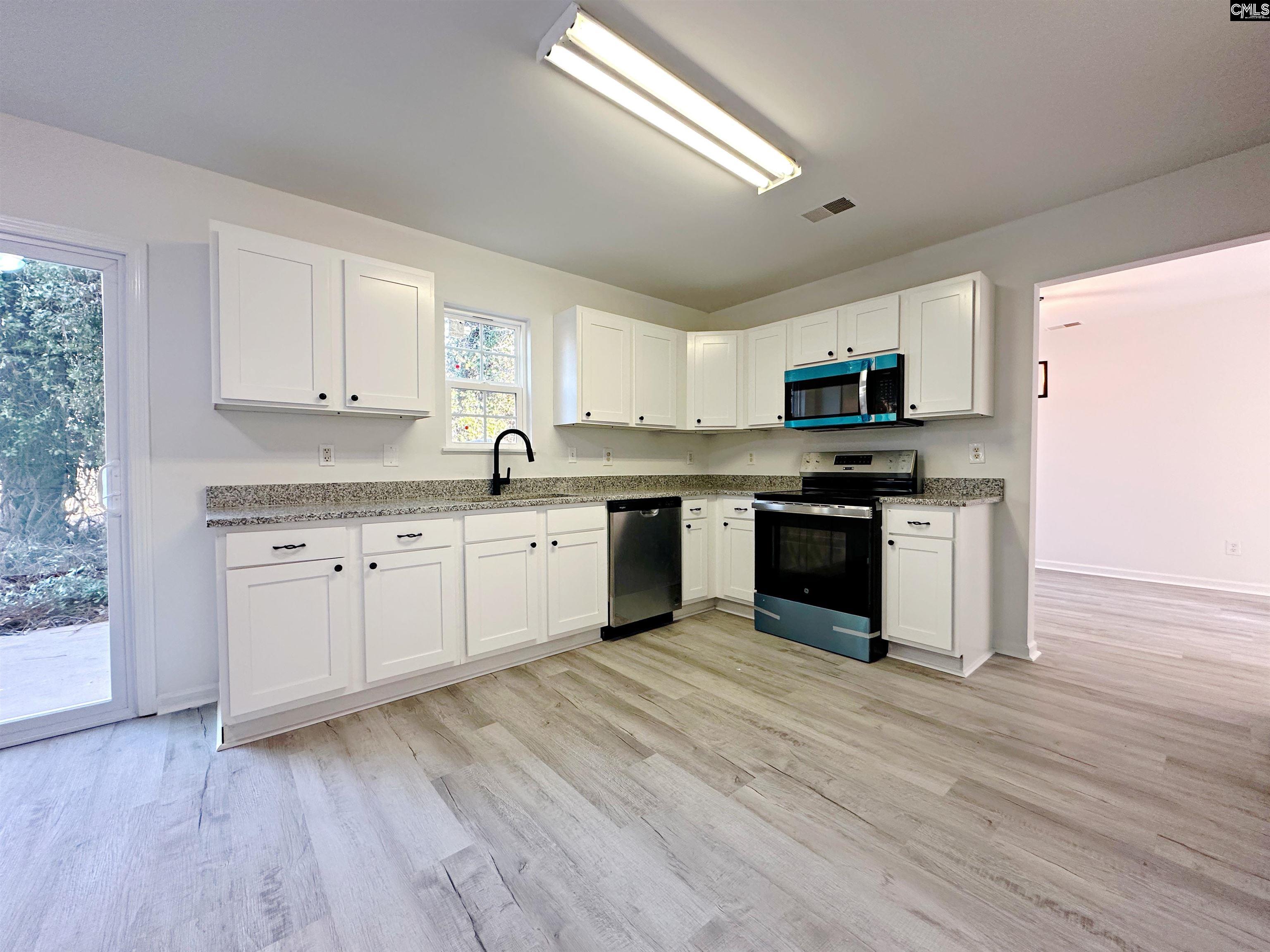 1242 Coralbean Way Columbia, SC 29229