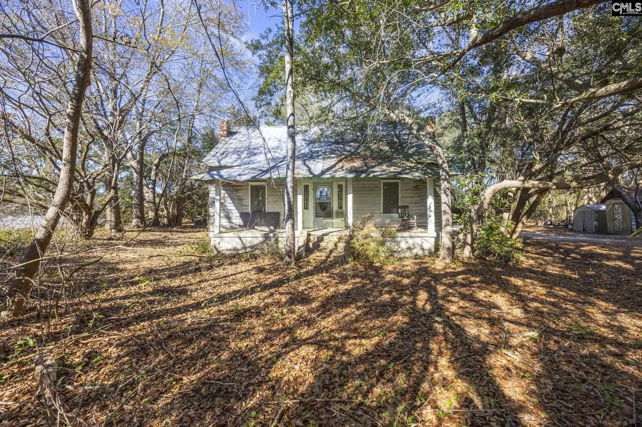 1015 Old Belleville Road St. Matthews, SC 29135