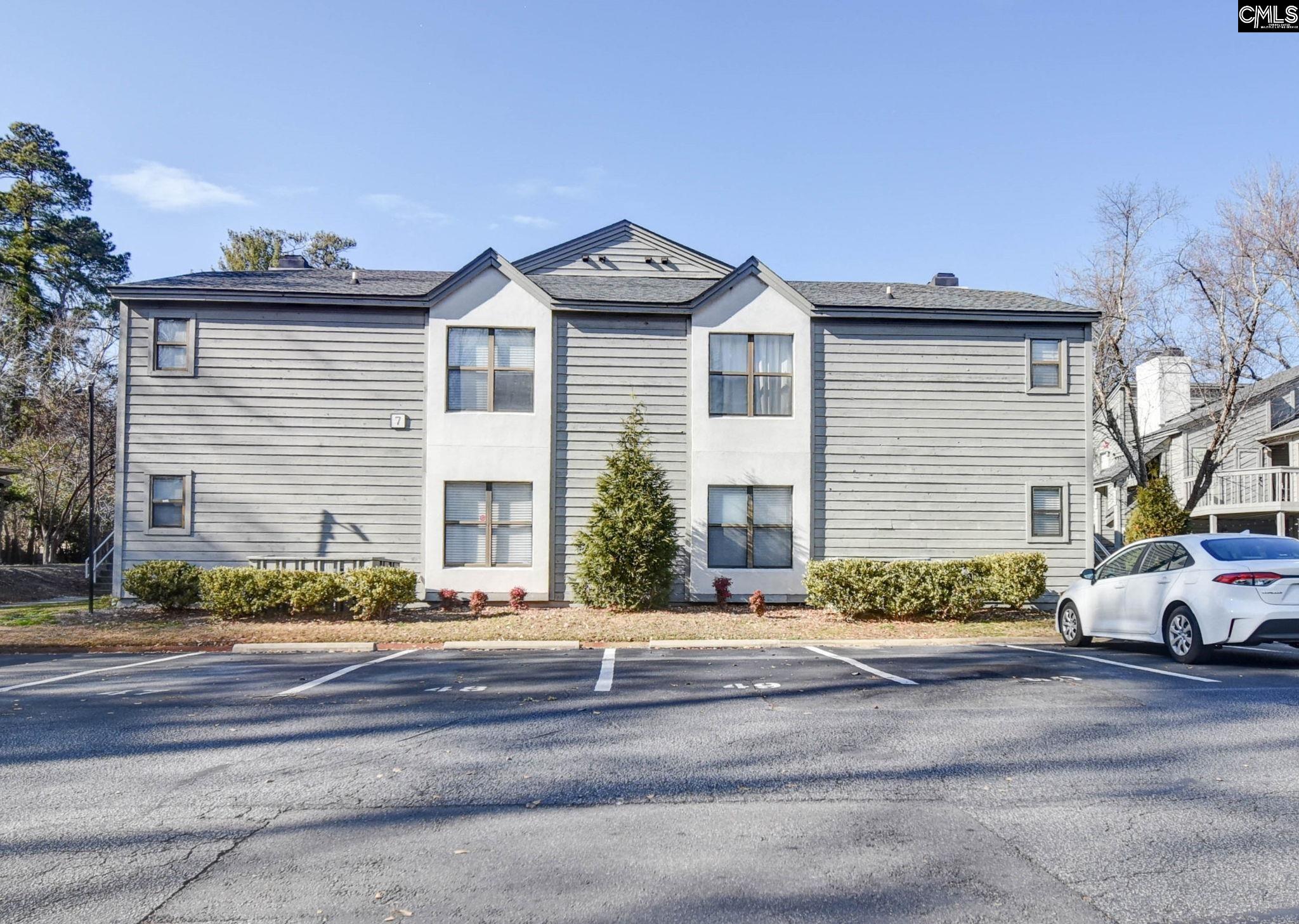 448 Deerwood Street Columbia, SC 29205