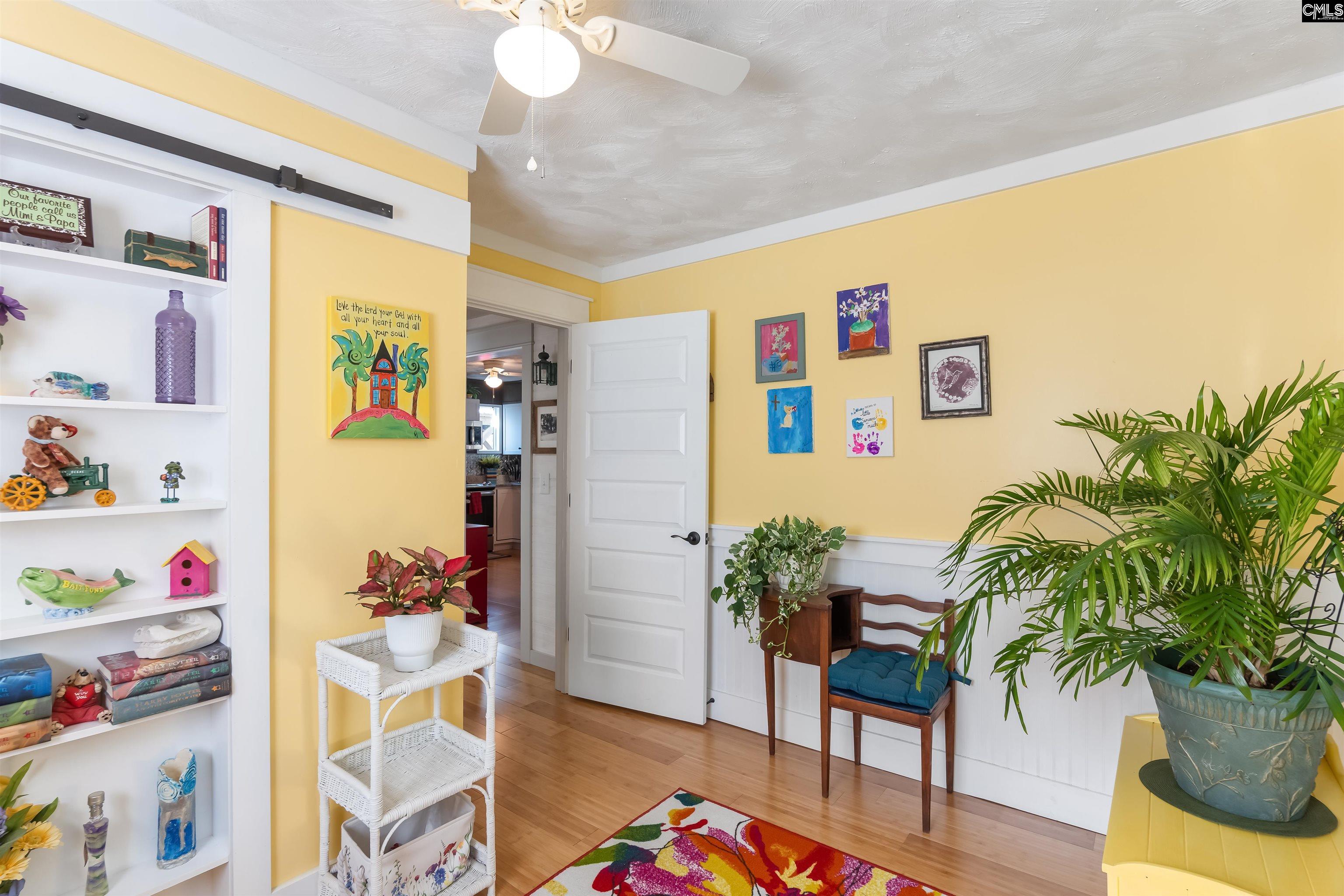 Bedroom - bonus room