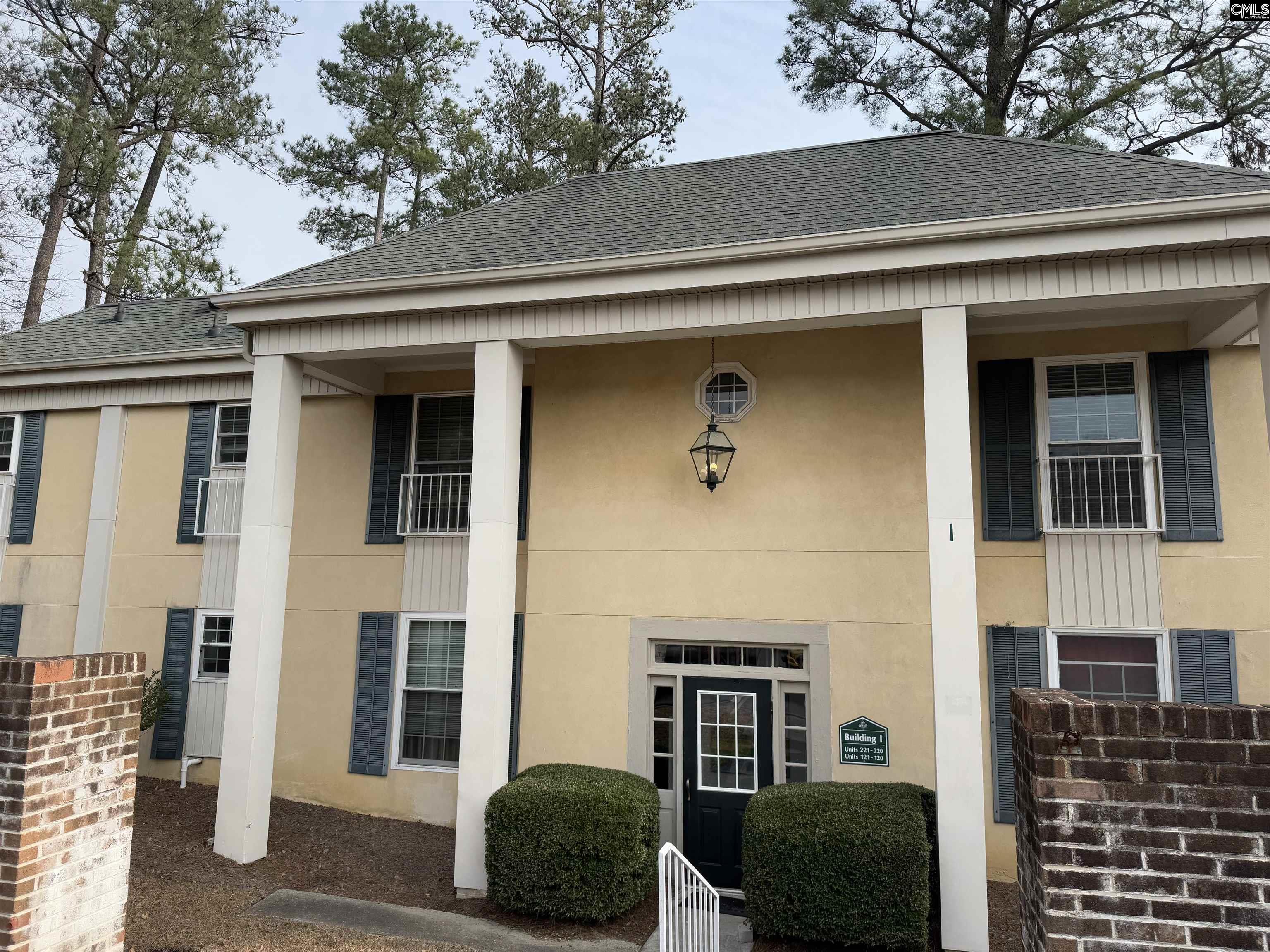 3600 Chateau Drive Columbia, SC 29204