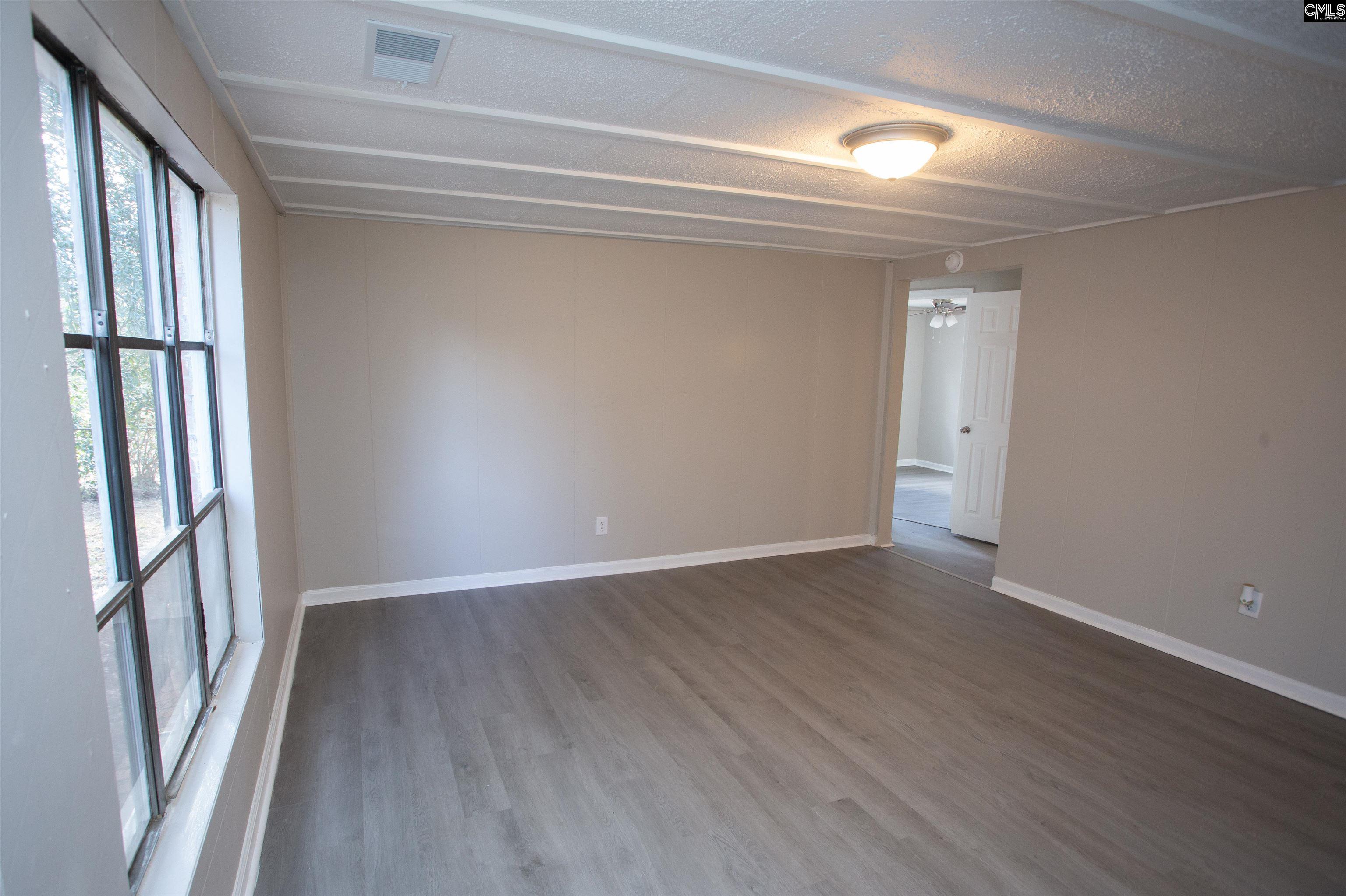 522 Gary Street Camden, SC 29020-0000