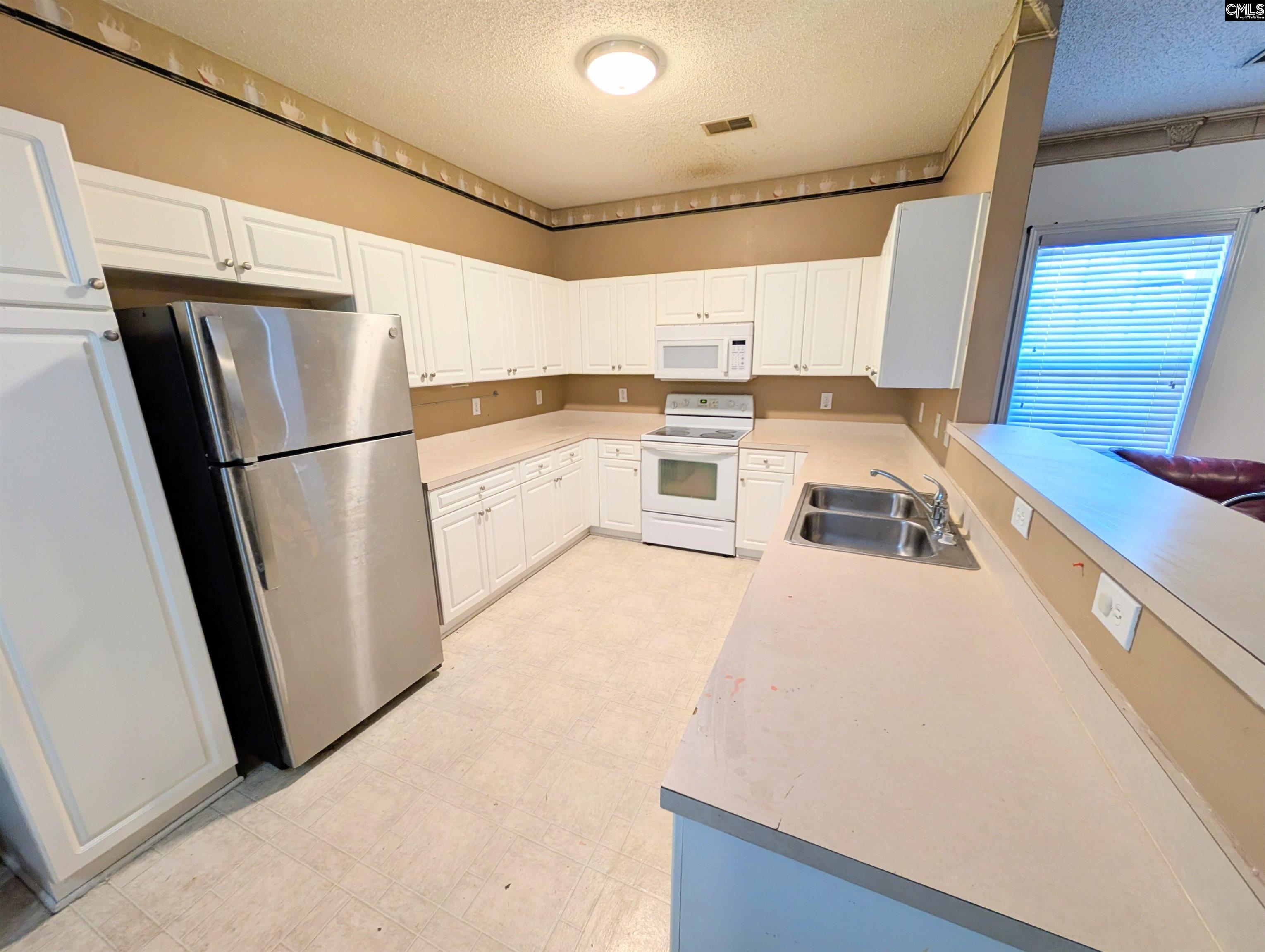 11 Founders Lake Court Columbia, SC 29229