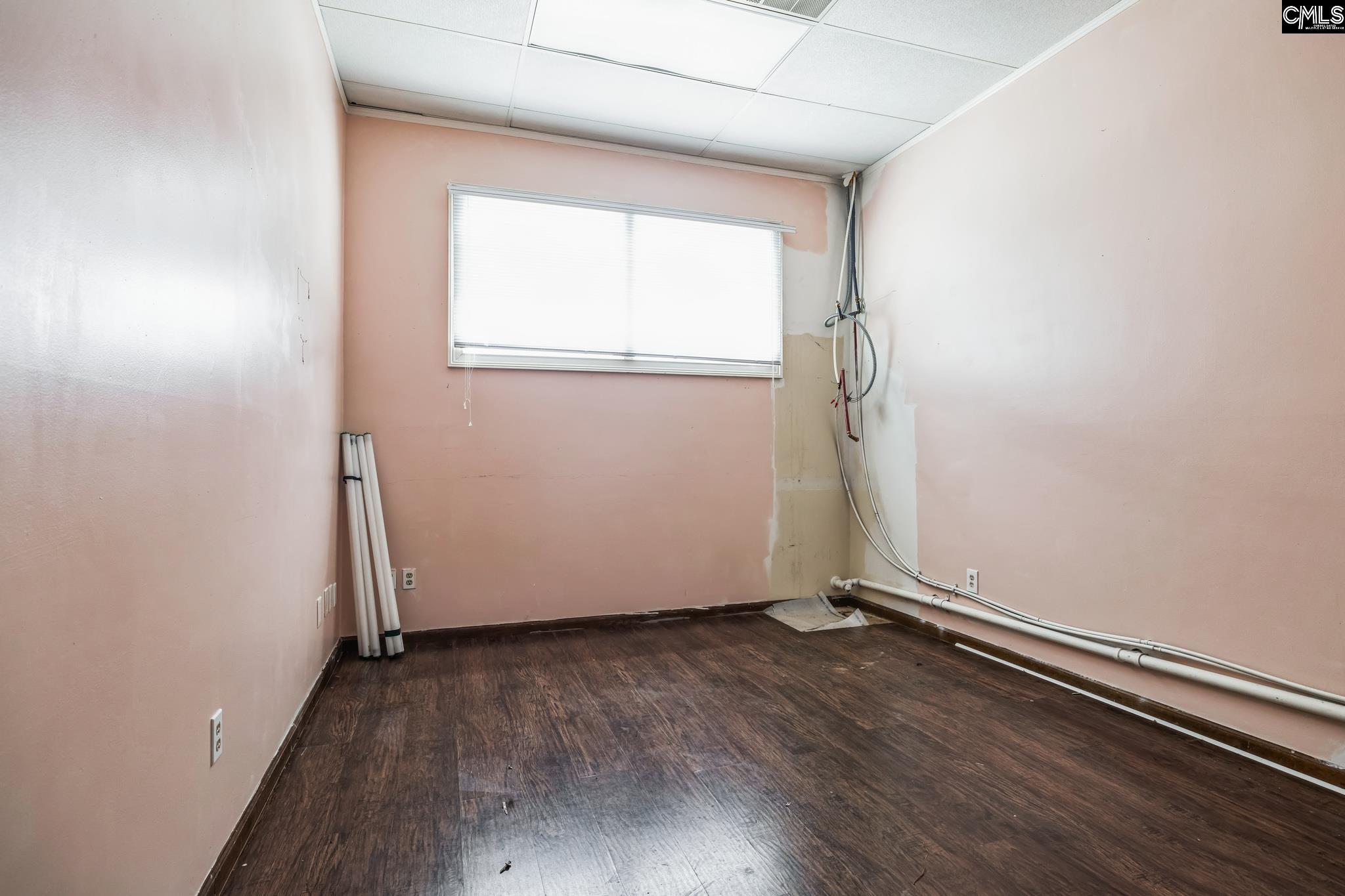 9153 Two Notch Road Columbia, SC 29223