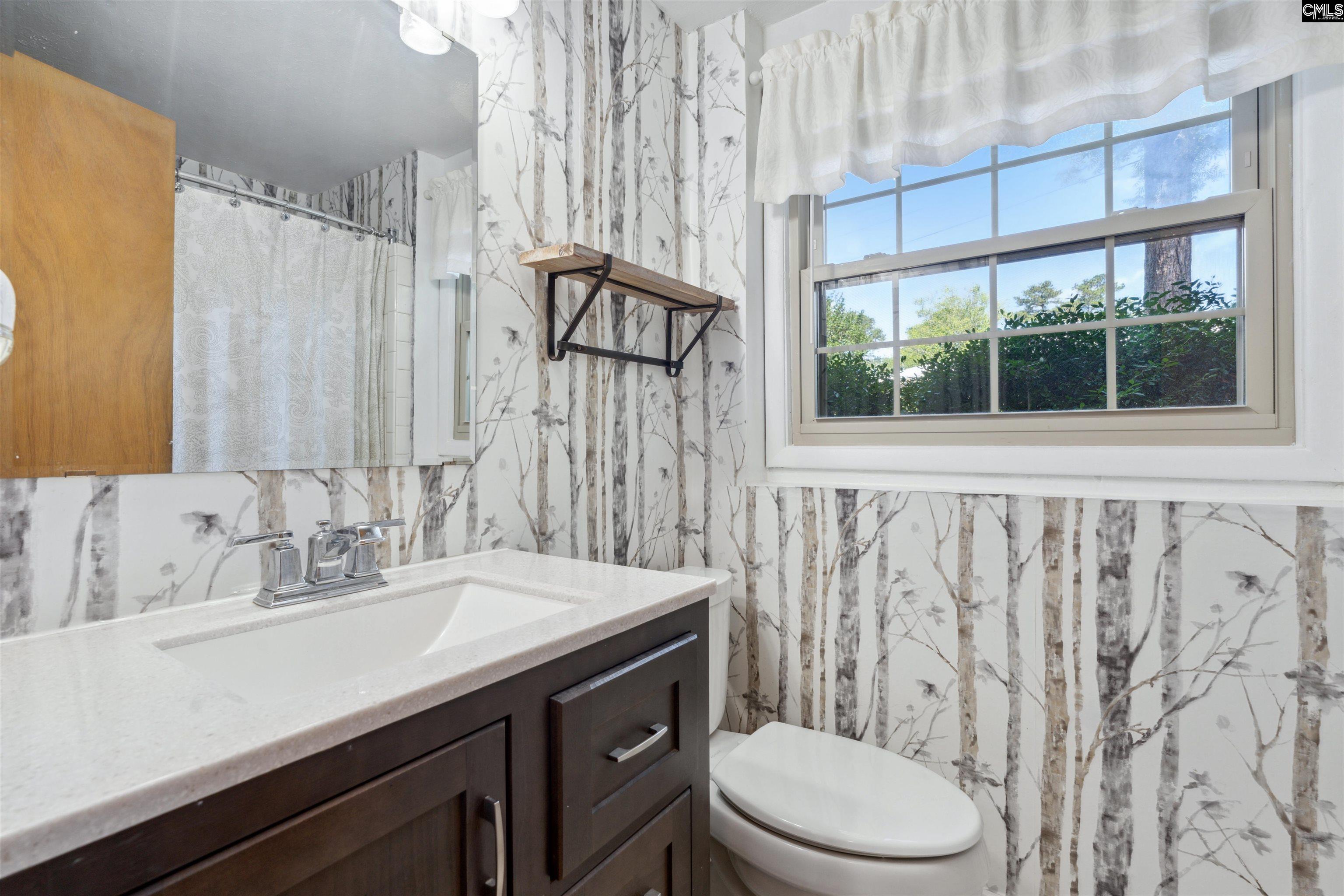 1914 Evans Street Newberry, SC 29108