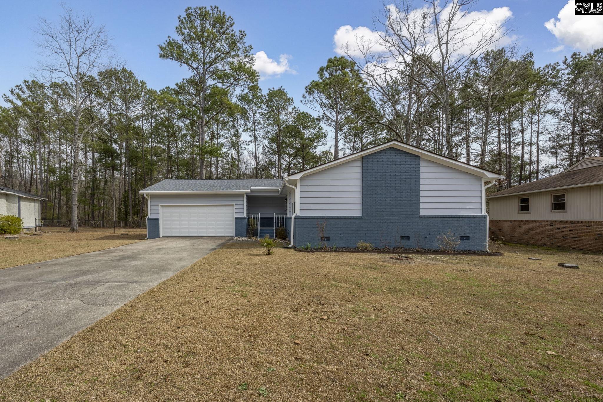 2226 S Partridge Circle Hopkins, SC 29061