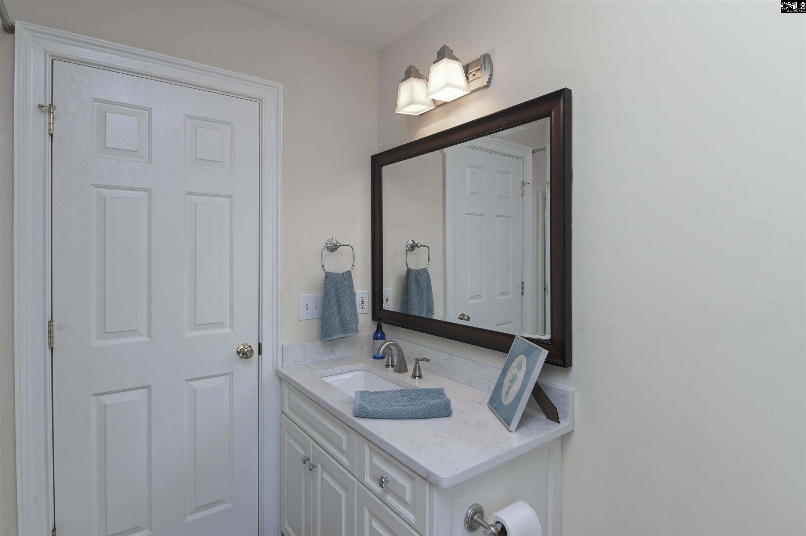 539 Dutchman Shores Circle Chapin, SC 29036