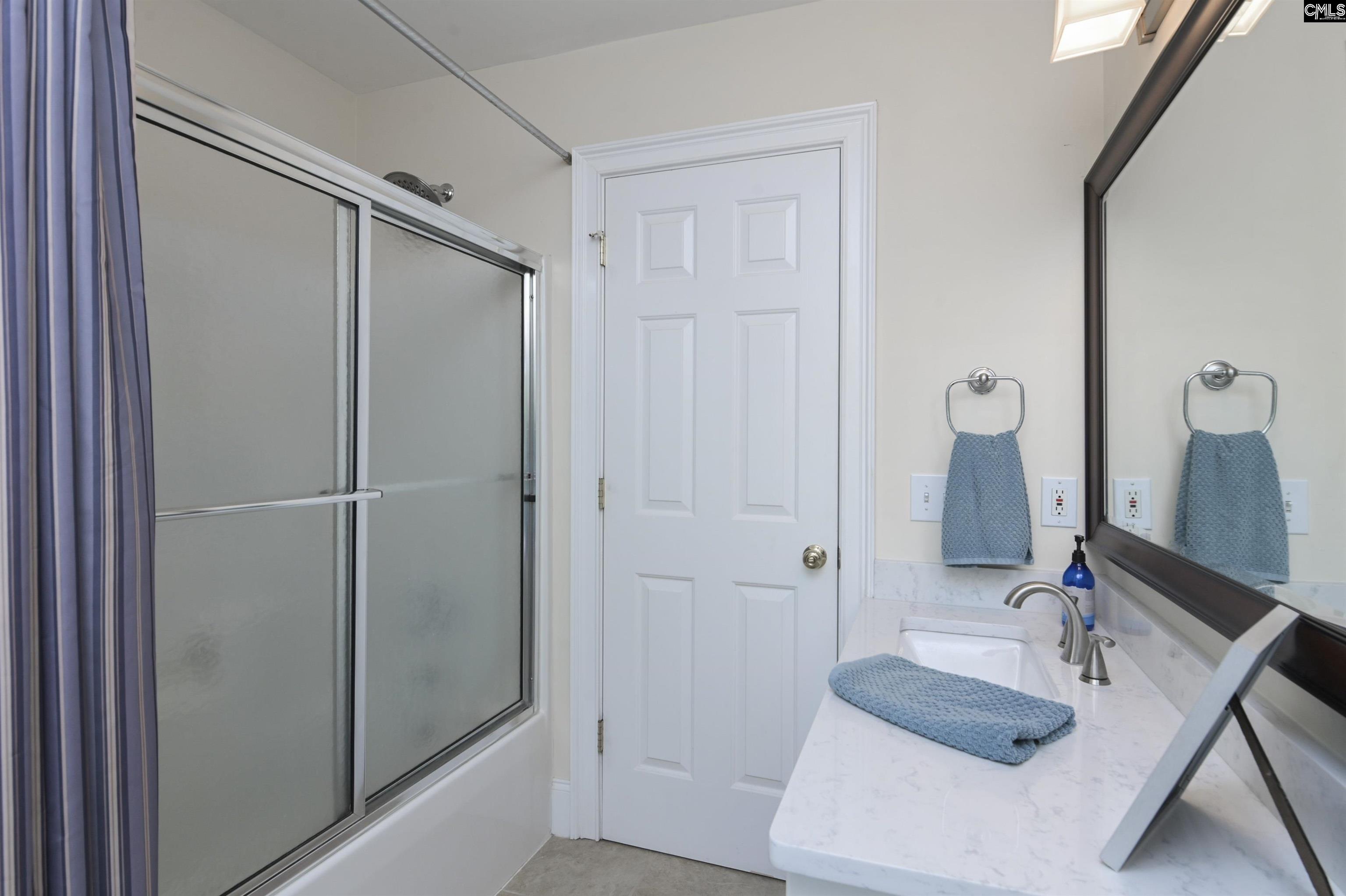 539 Dutchman Shores Circle Chapin, SC 29036