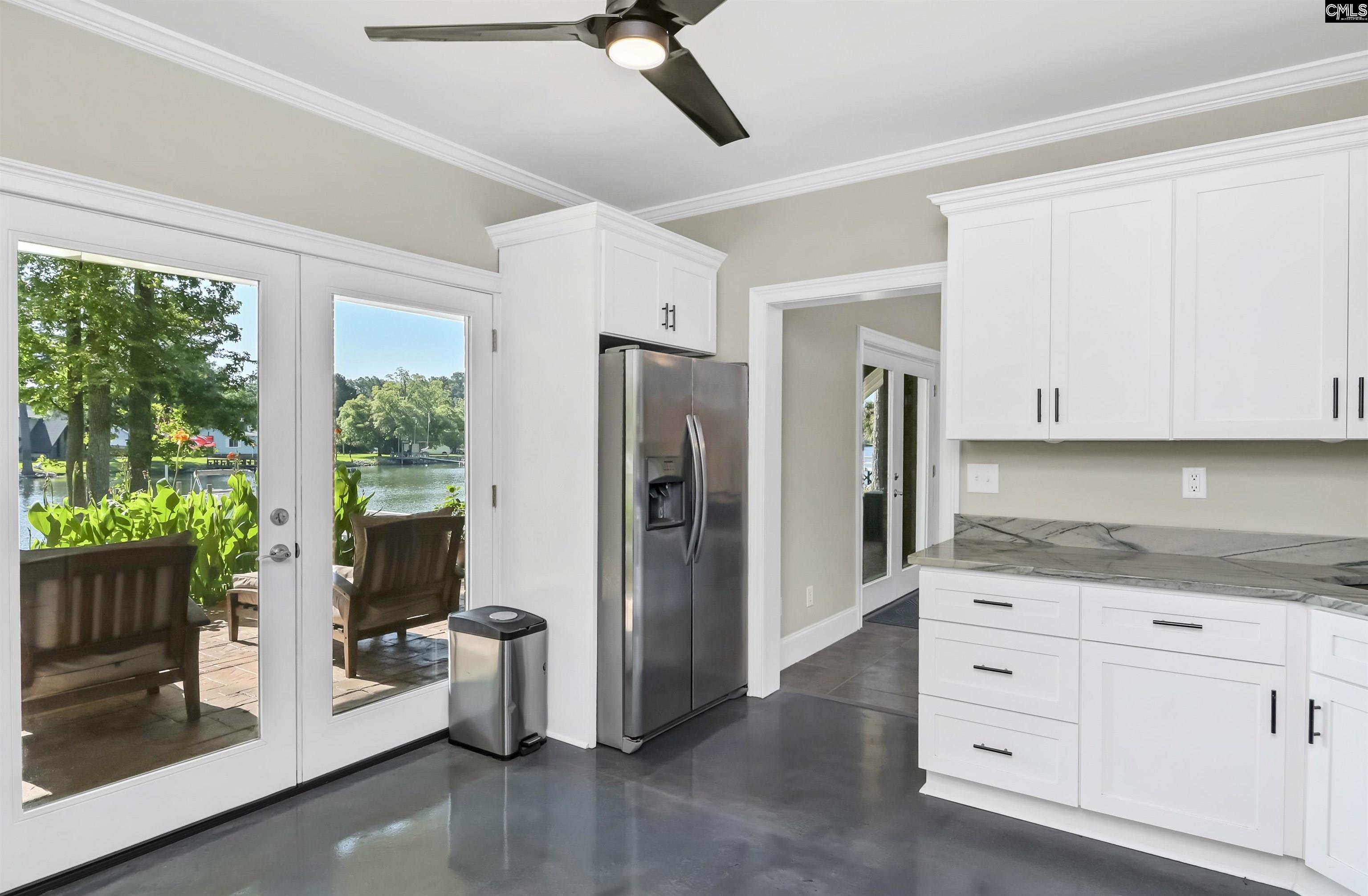 539 Dutchman Shores Circle Chapin, SC 29036