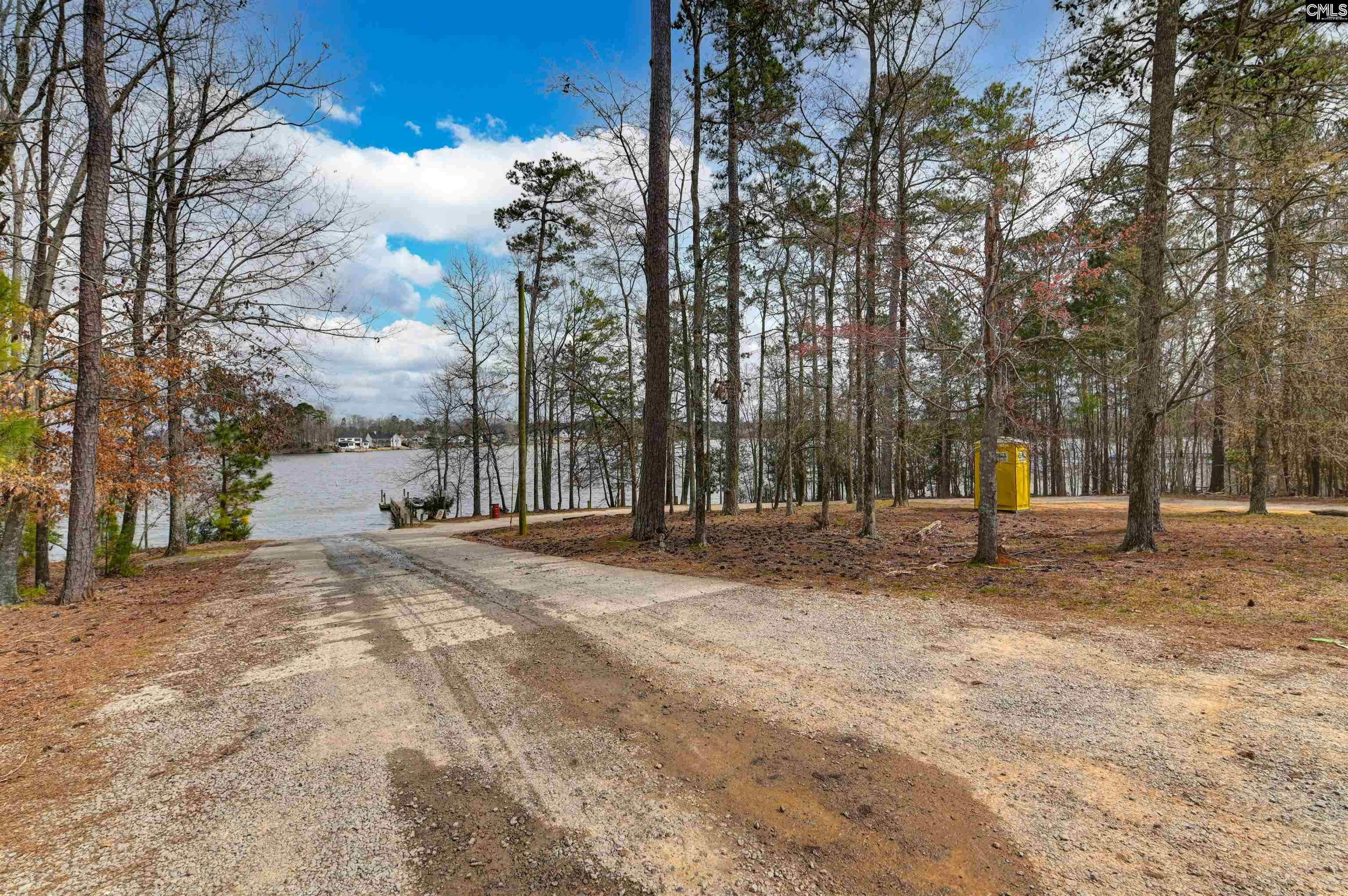 1047 Scooter Bridge Road Batesburg, SC 29006