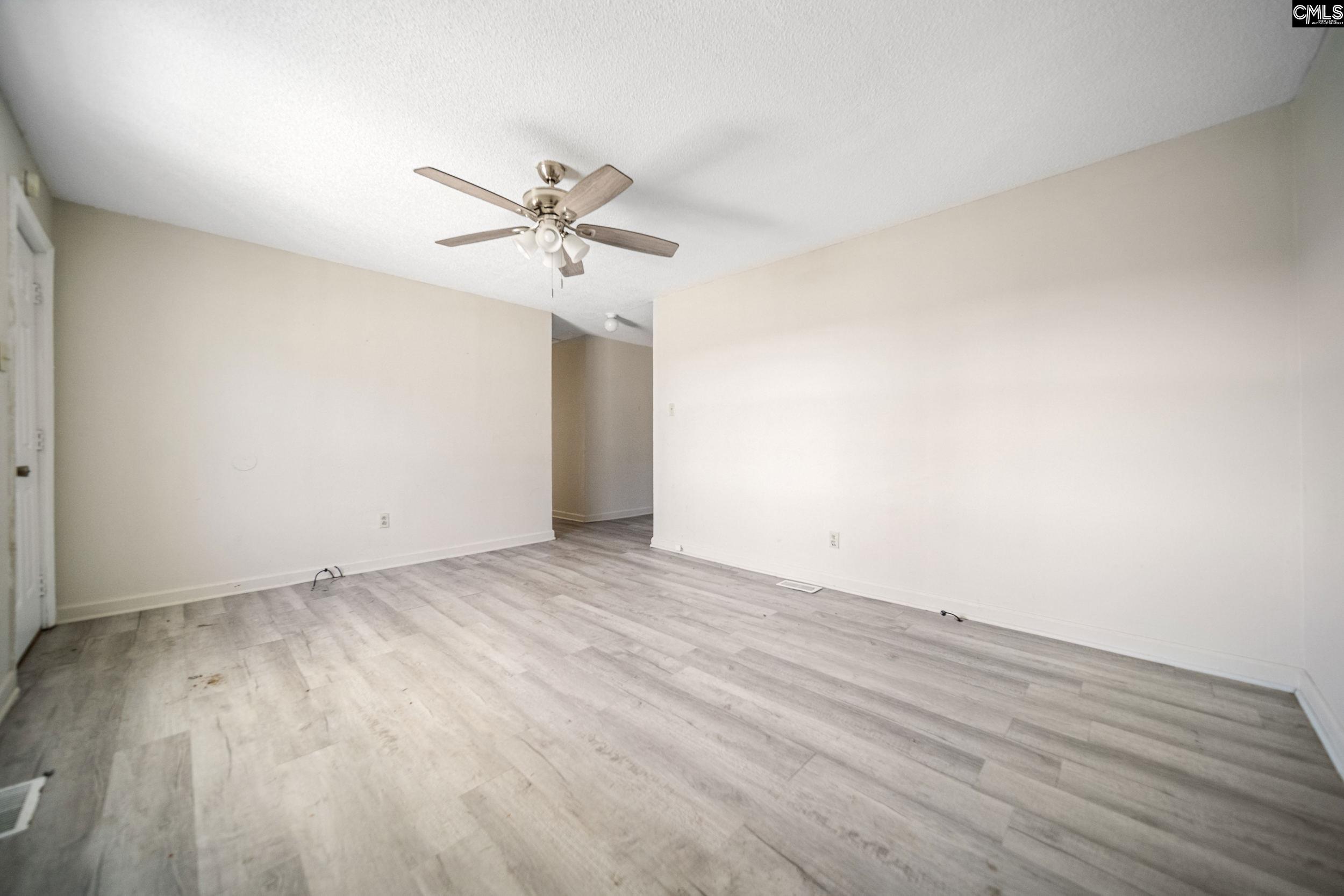 2002 Liberty Street St. Matthews, SC 29135