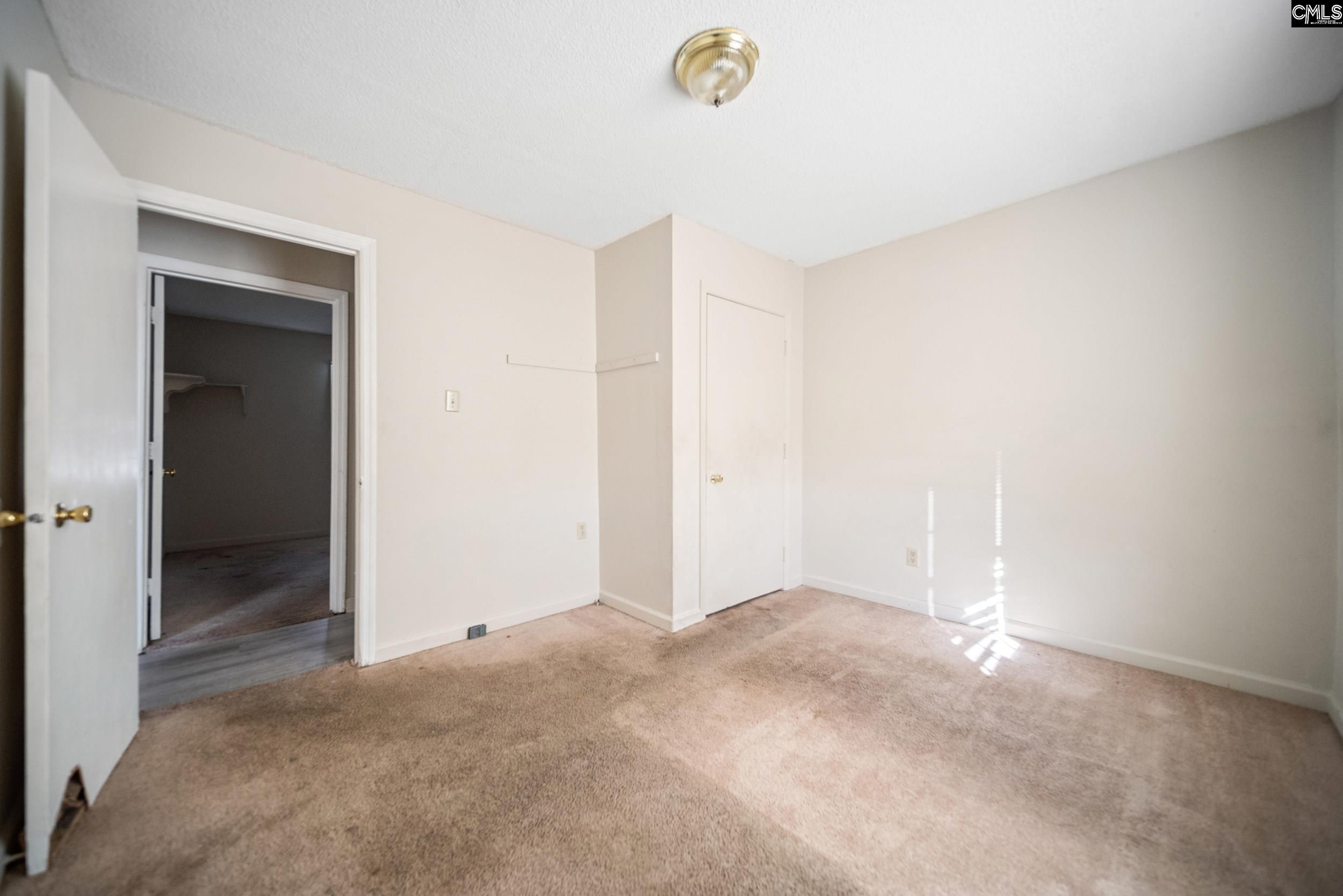 2002 Liberty Street St. Matthews, SC 29135