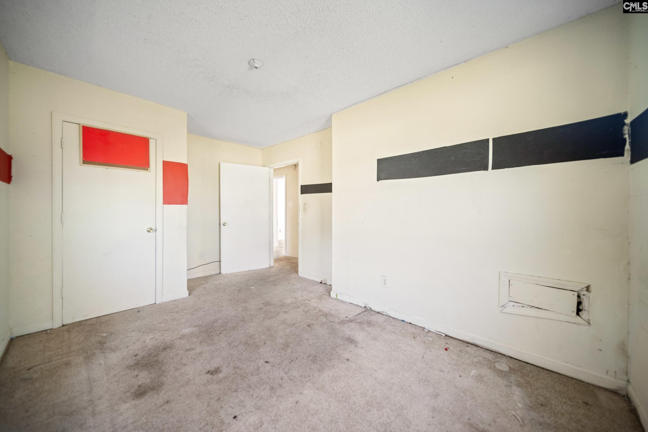 2002 Liberty Street St. Matthews, SC 29135