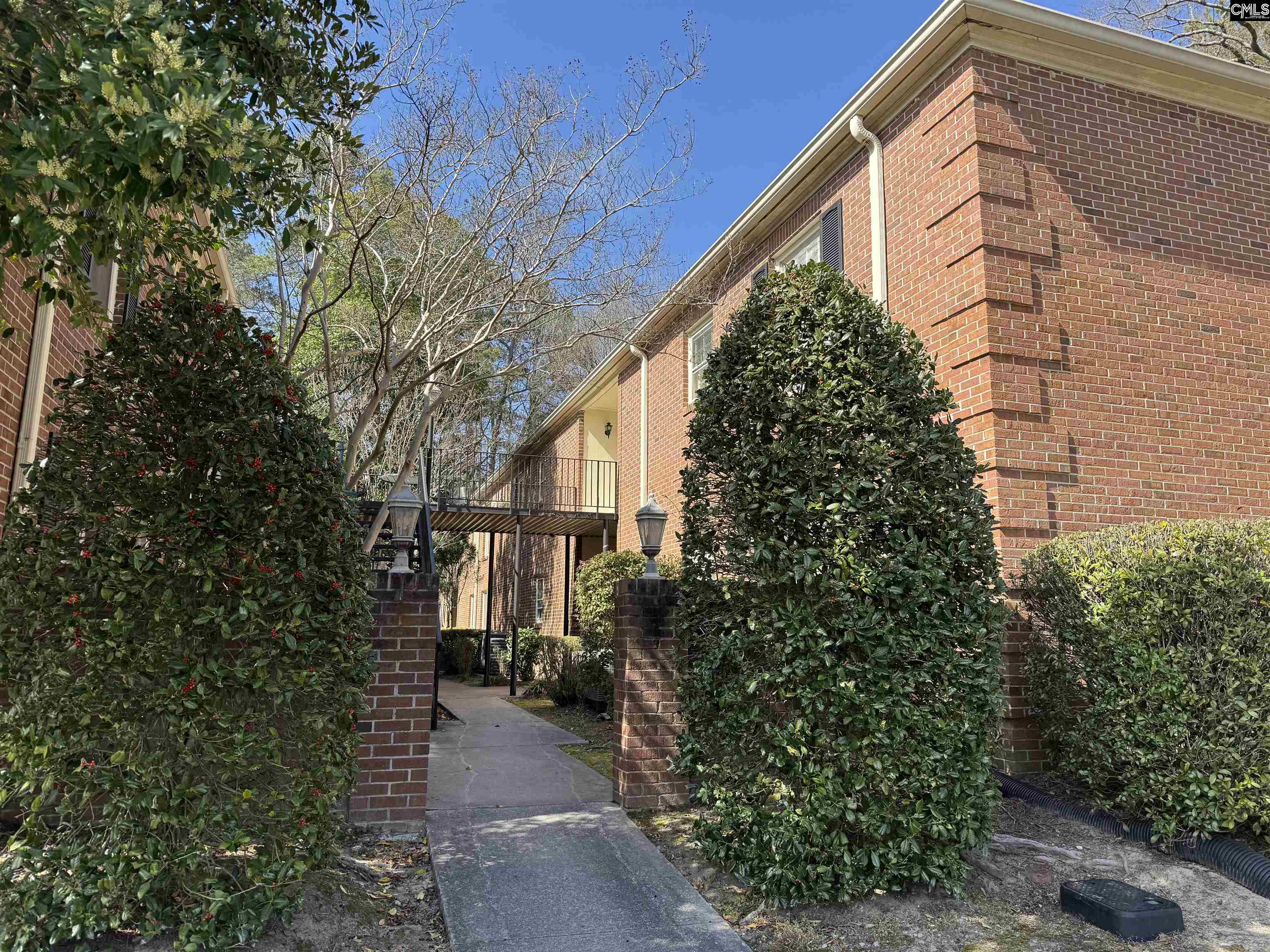 5516 Lakeshore Drive Columbia, SC 29206