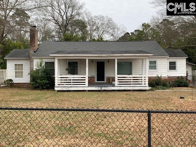 1304 Lakeshore Drive Camden, SC 29020