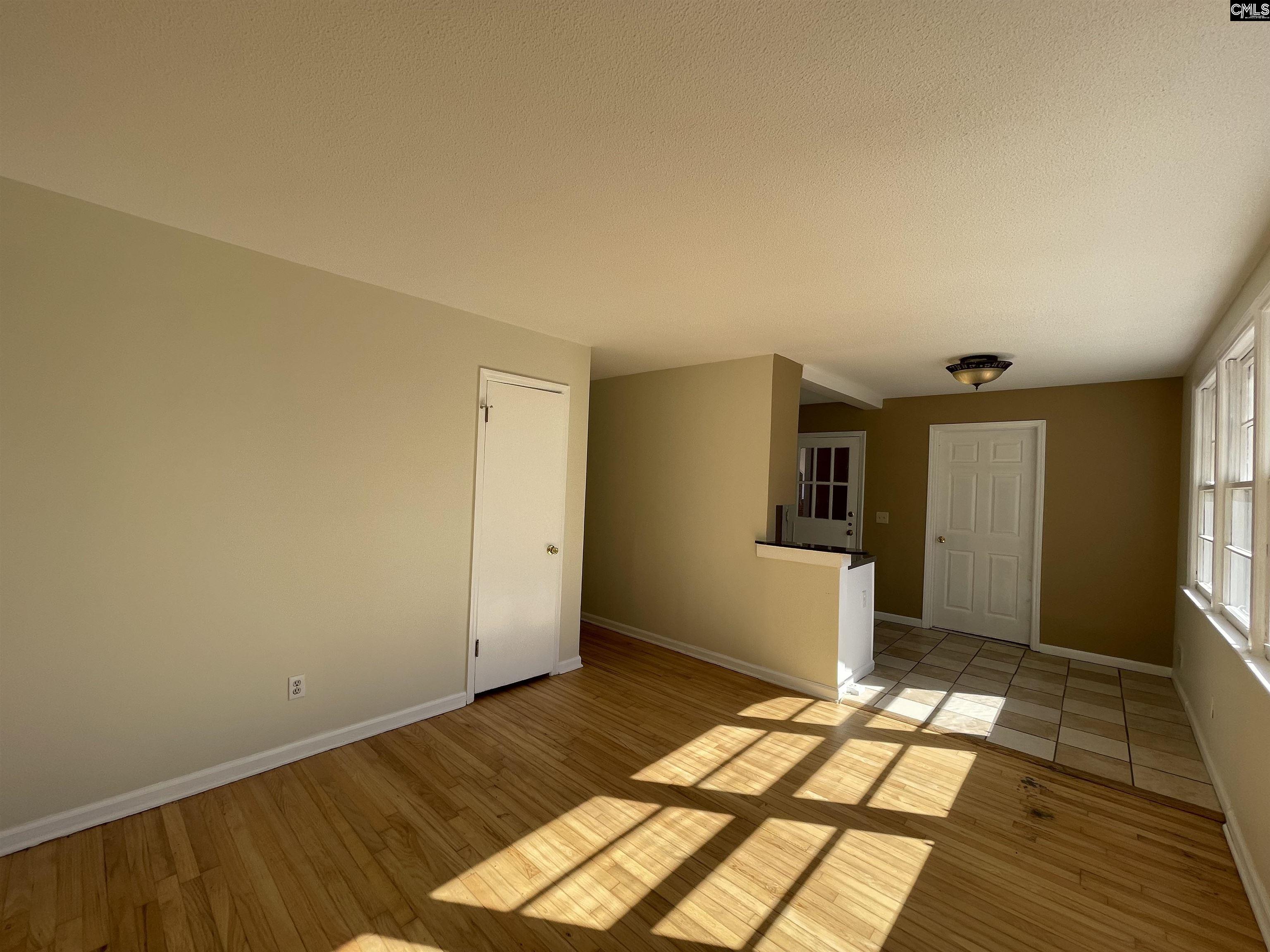 810 S Woodrow Columbia, SC 29205