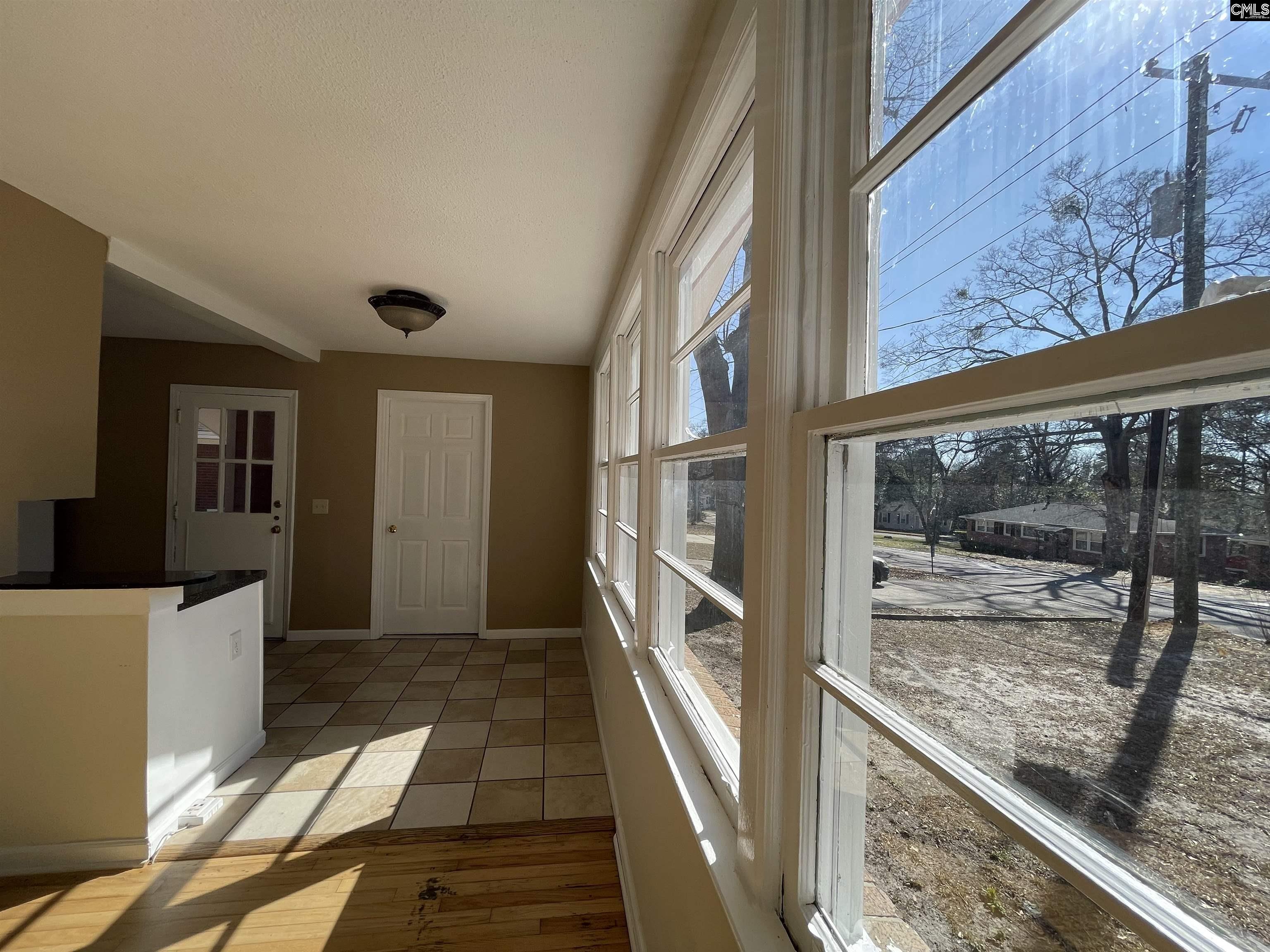 810 S Woodrow Columbia, SC 29205
