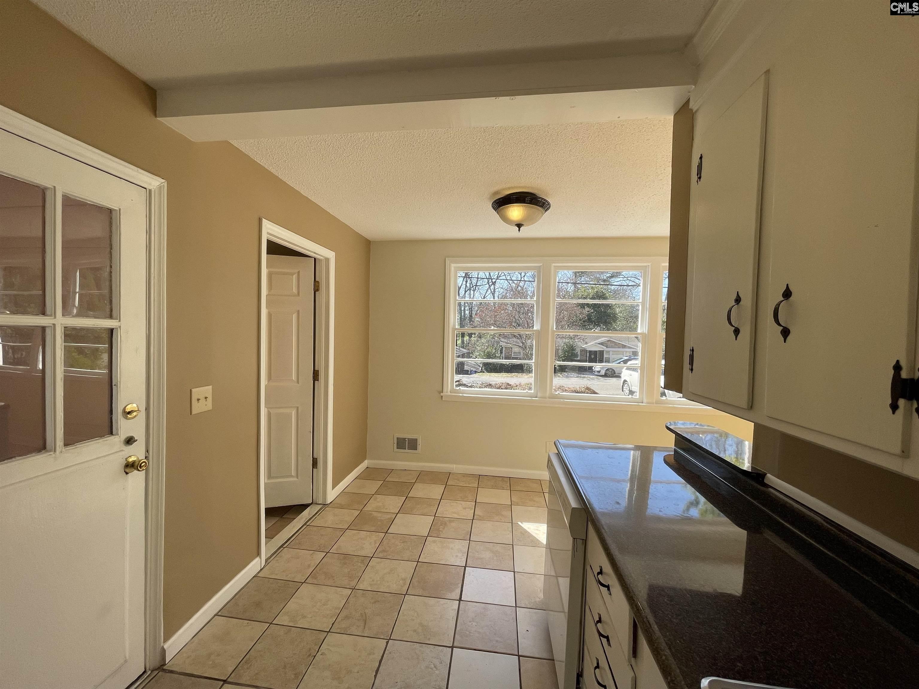 810 S Woodrow Columbia, SC 29205