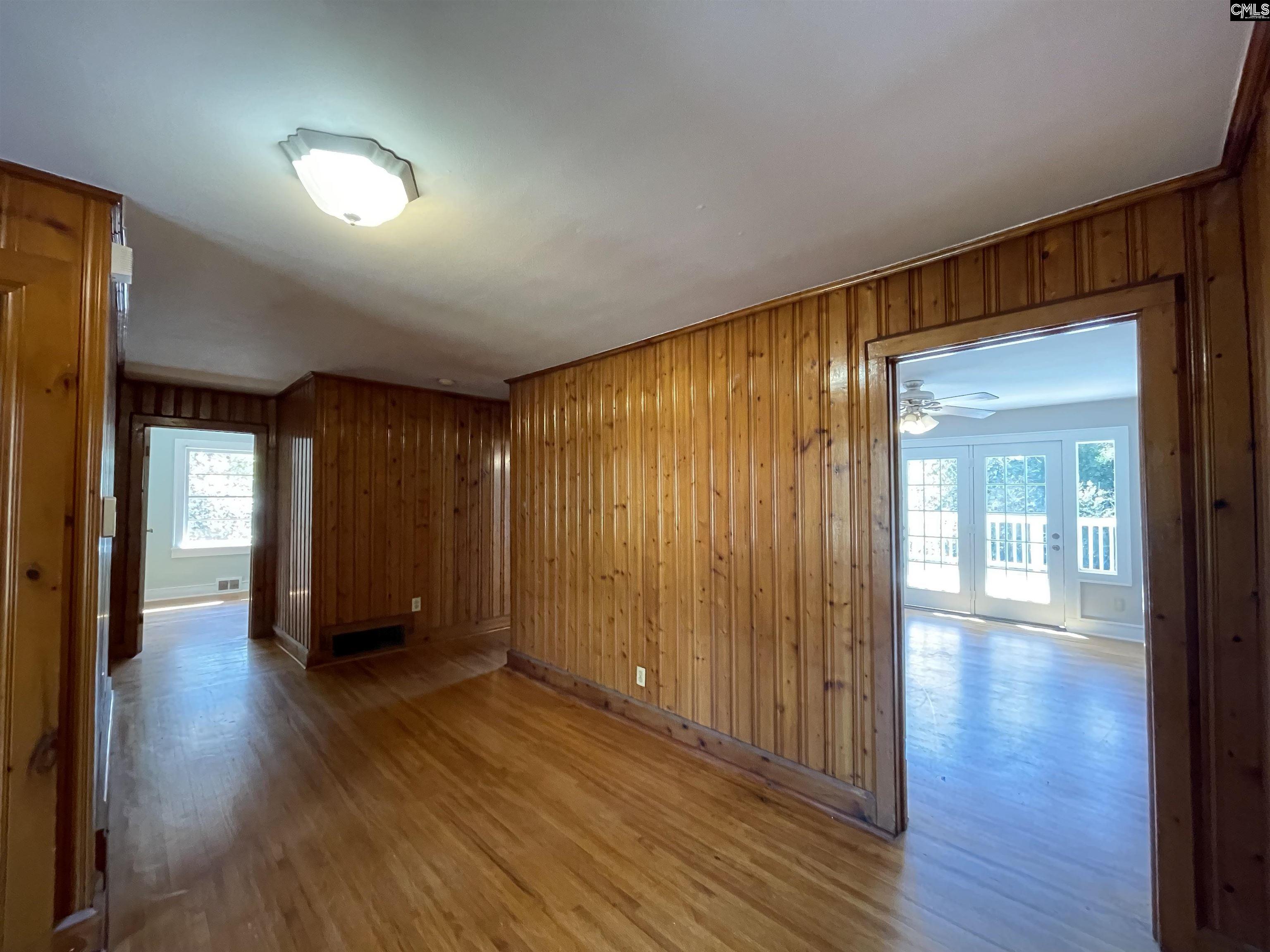4140 Hickory Street Columbia, SC 29205-4221