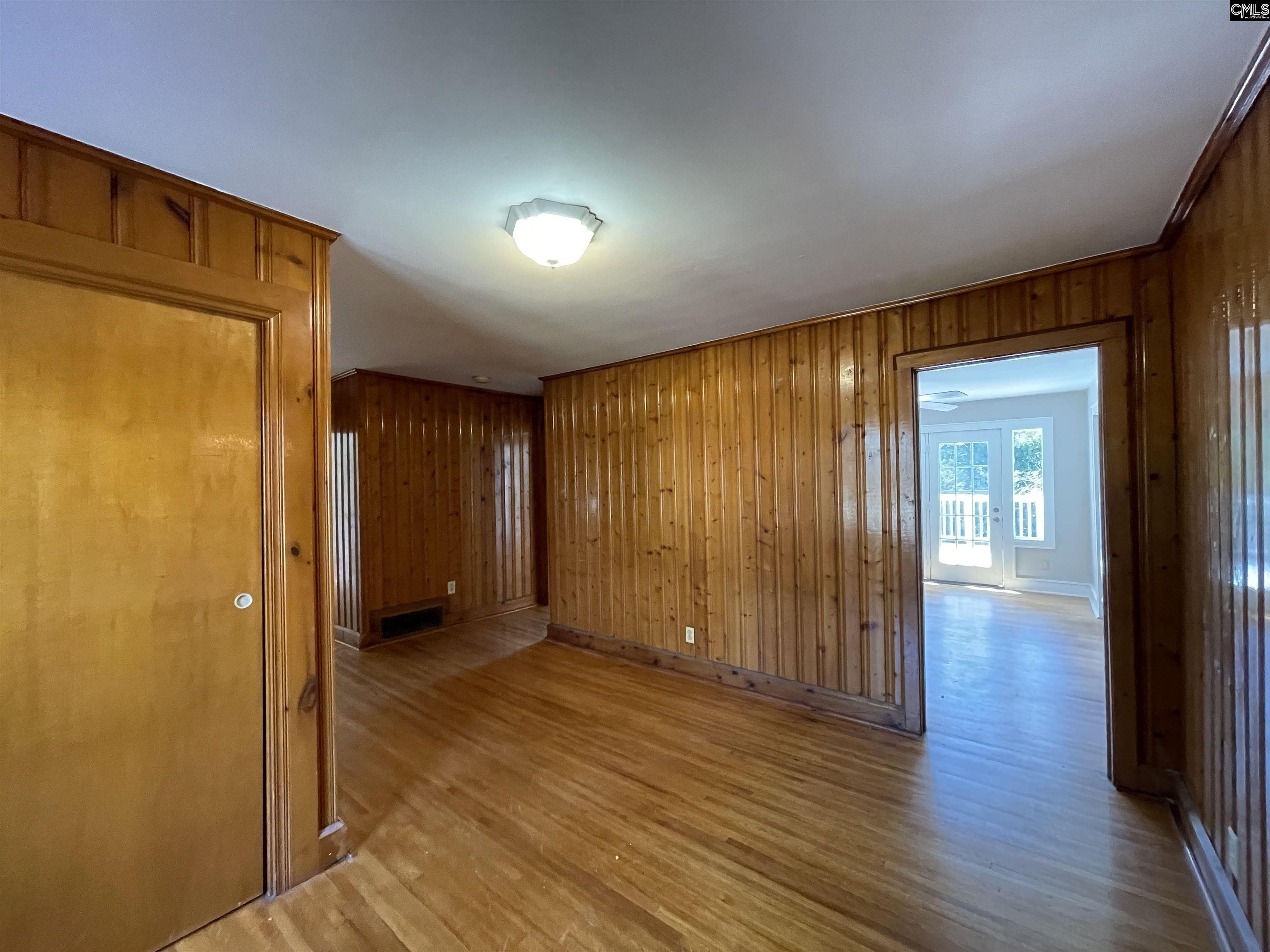 4140 Hickory Street Columbia, SC 29205-4221