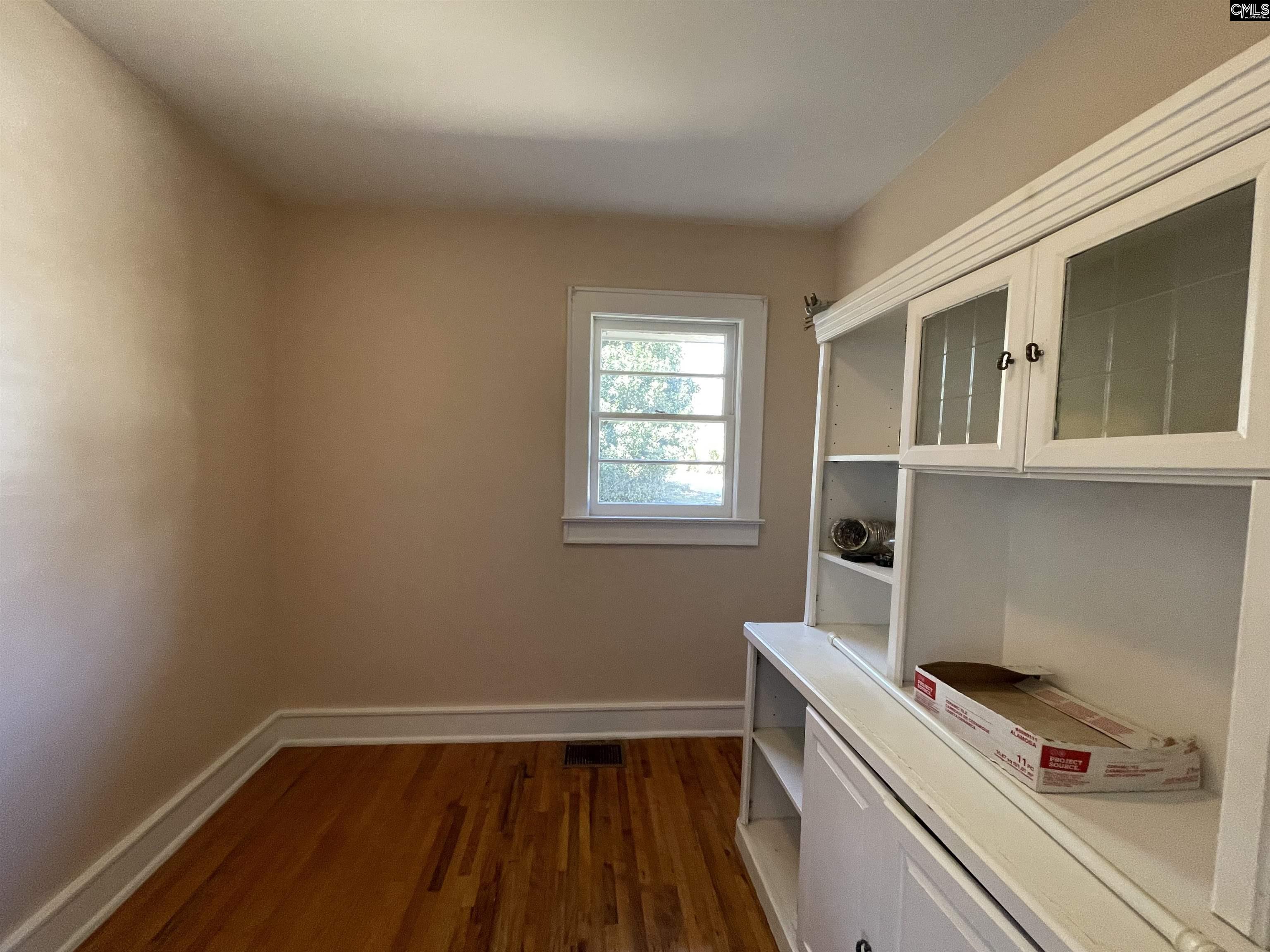 4140 Hickory Street Columbia, SC 29205-4221