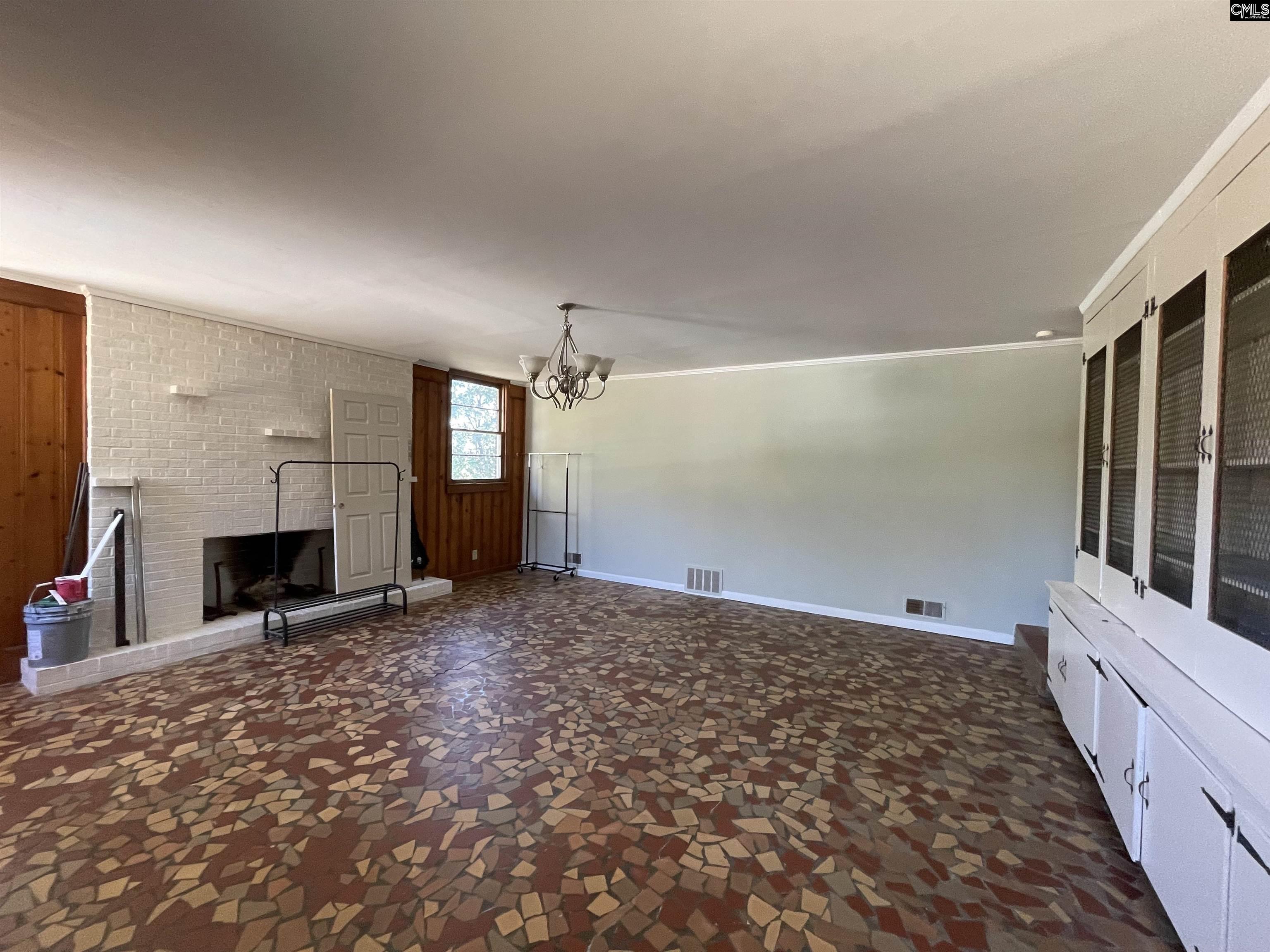 4140 Hickory Street Columbia, SC 29205-4221