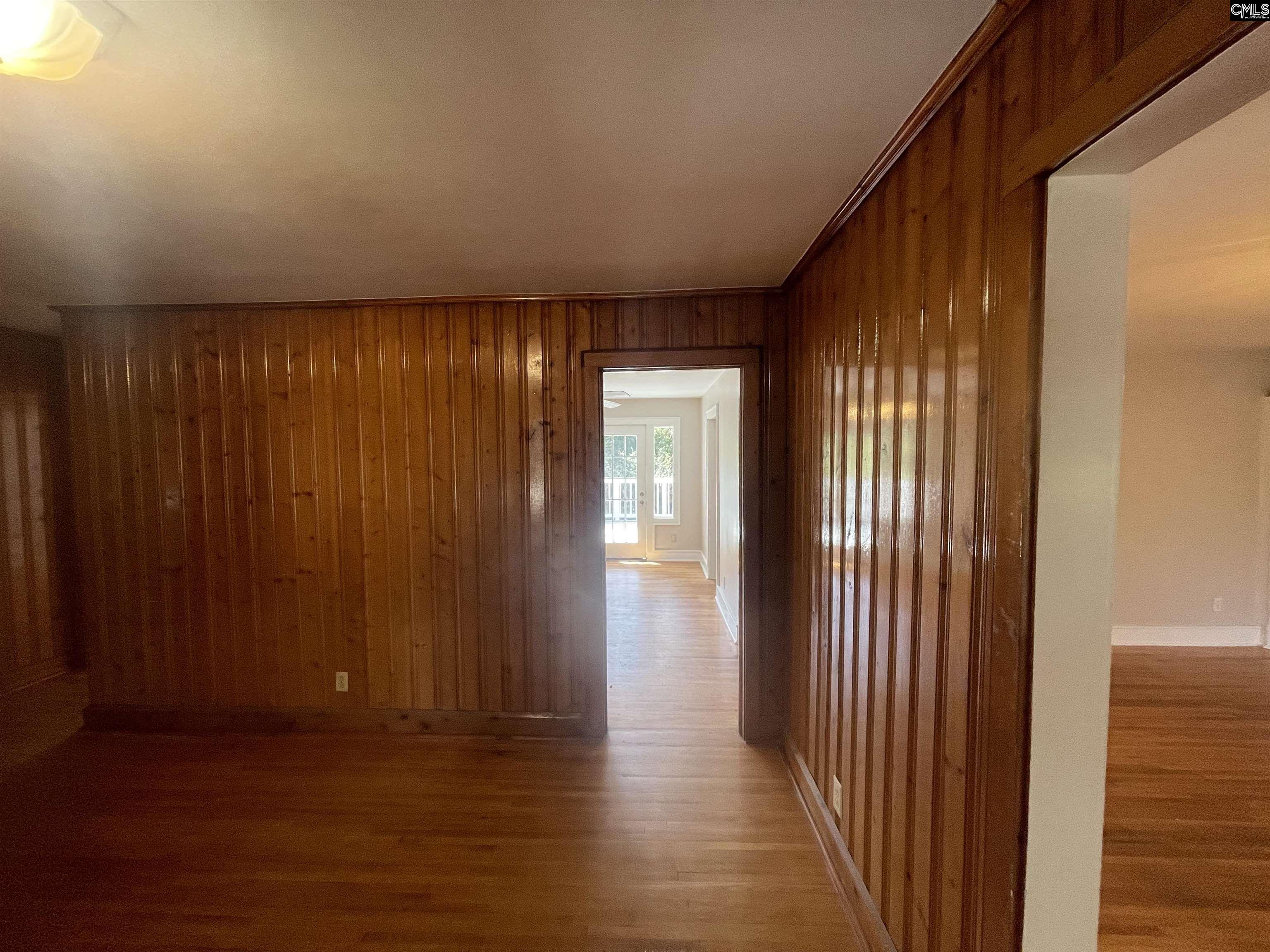 4140 Hickory Street Columbia, SC 29205-4221