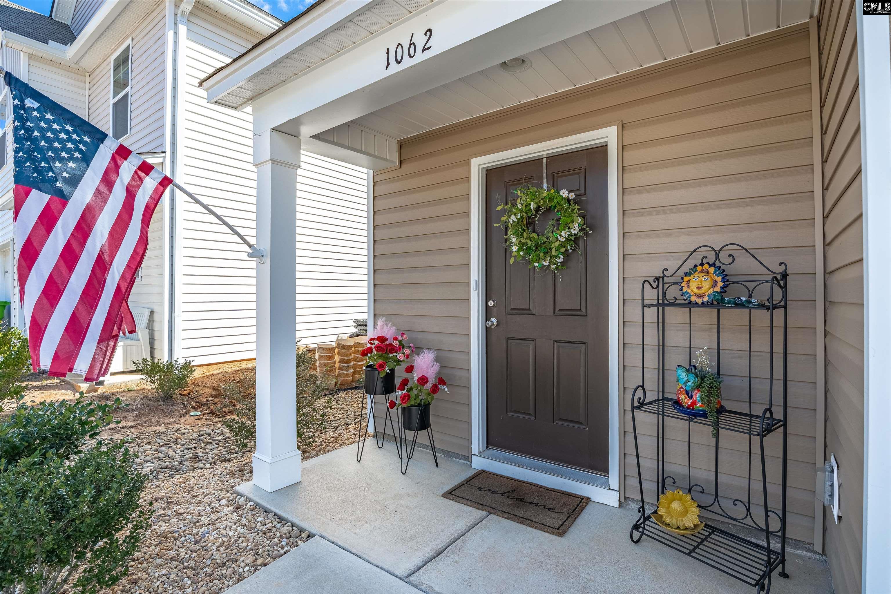 1062 Crescent Moon Loop, Hopkins, South Carolina image 2