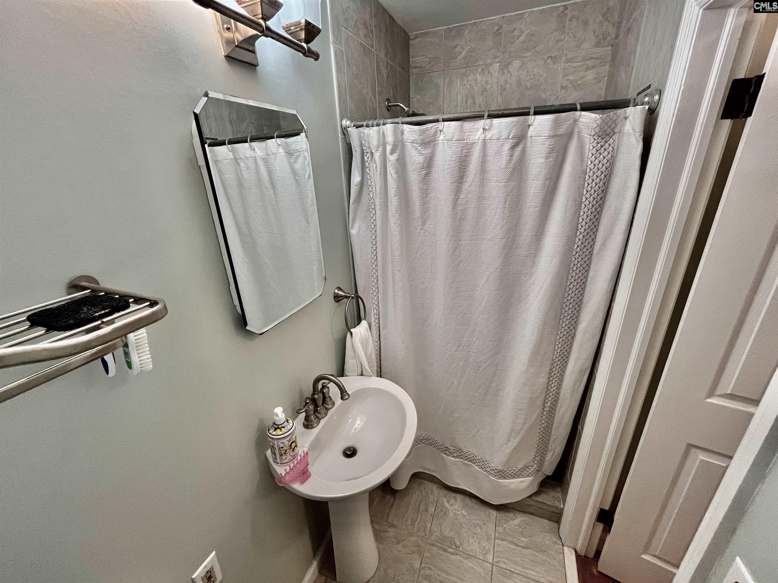6627 Christie Road Columbia, SC 29209