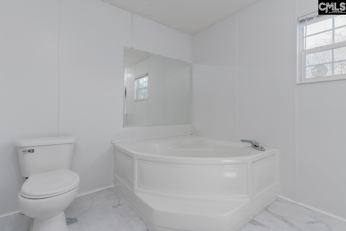 330 Kyzer Road Lexington, SC 29073