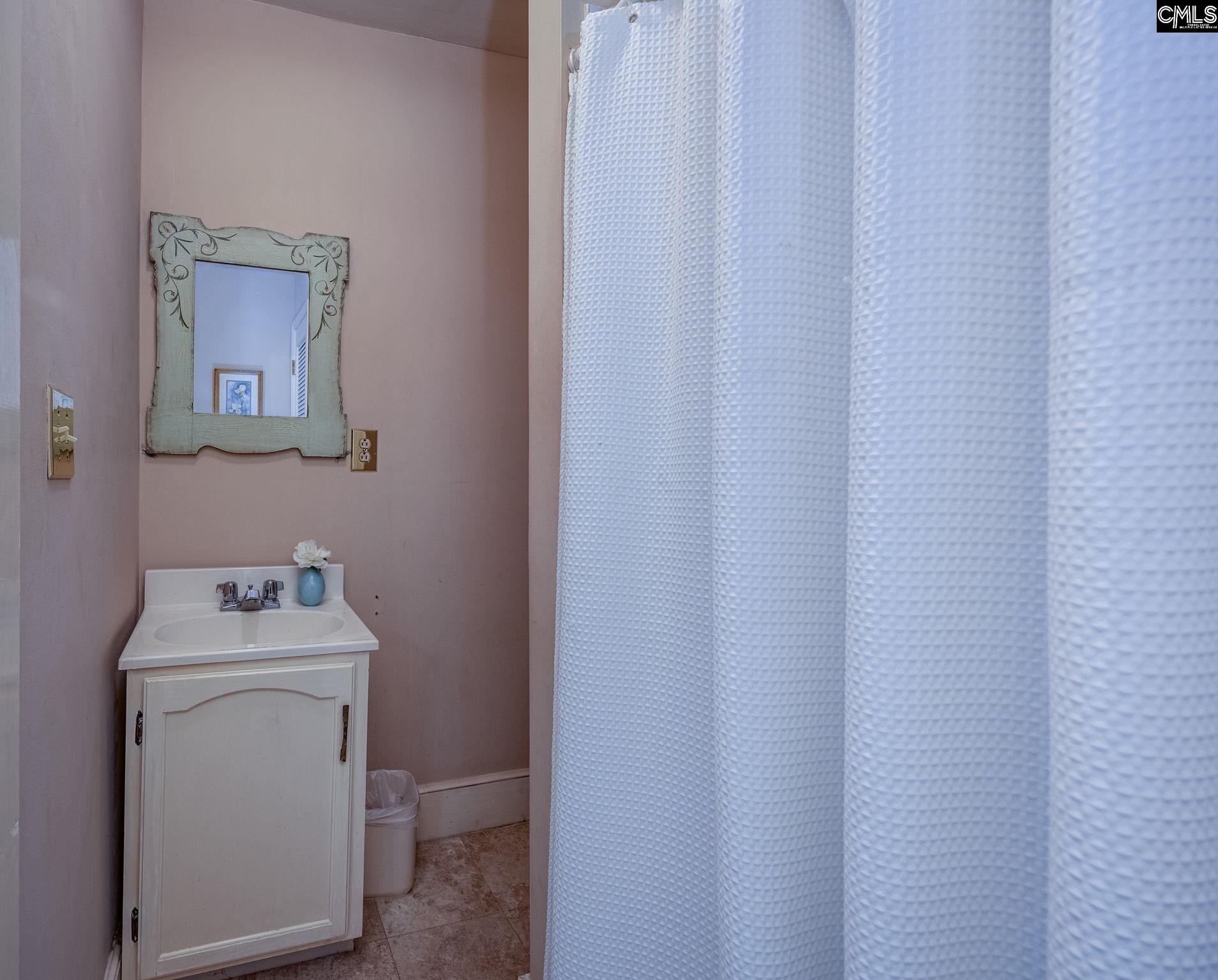 211 W Liberty Street, Winnsboro, South Carolina image 38