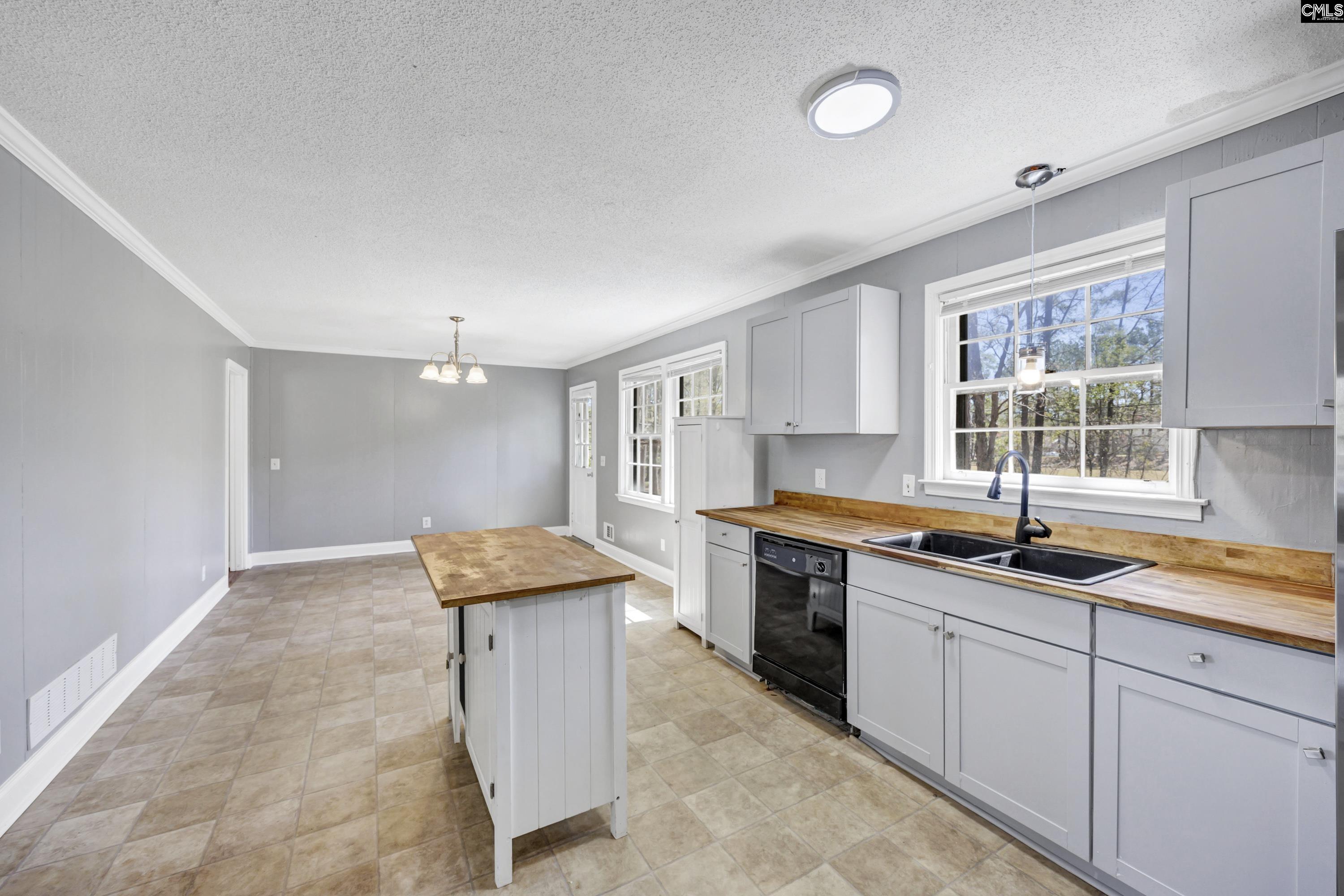 4509 Faulk Drive Columbia, SC 29210