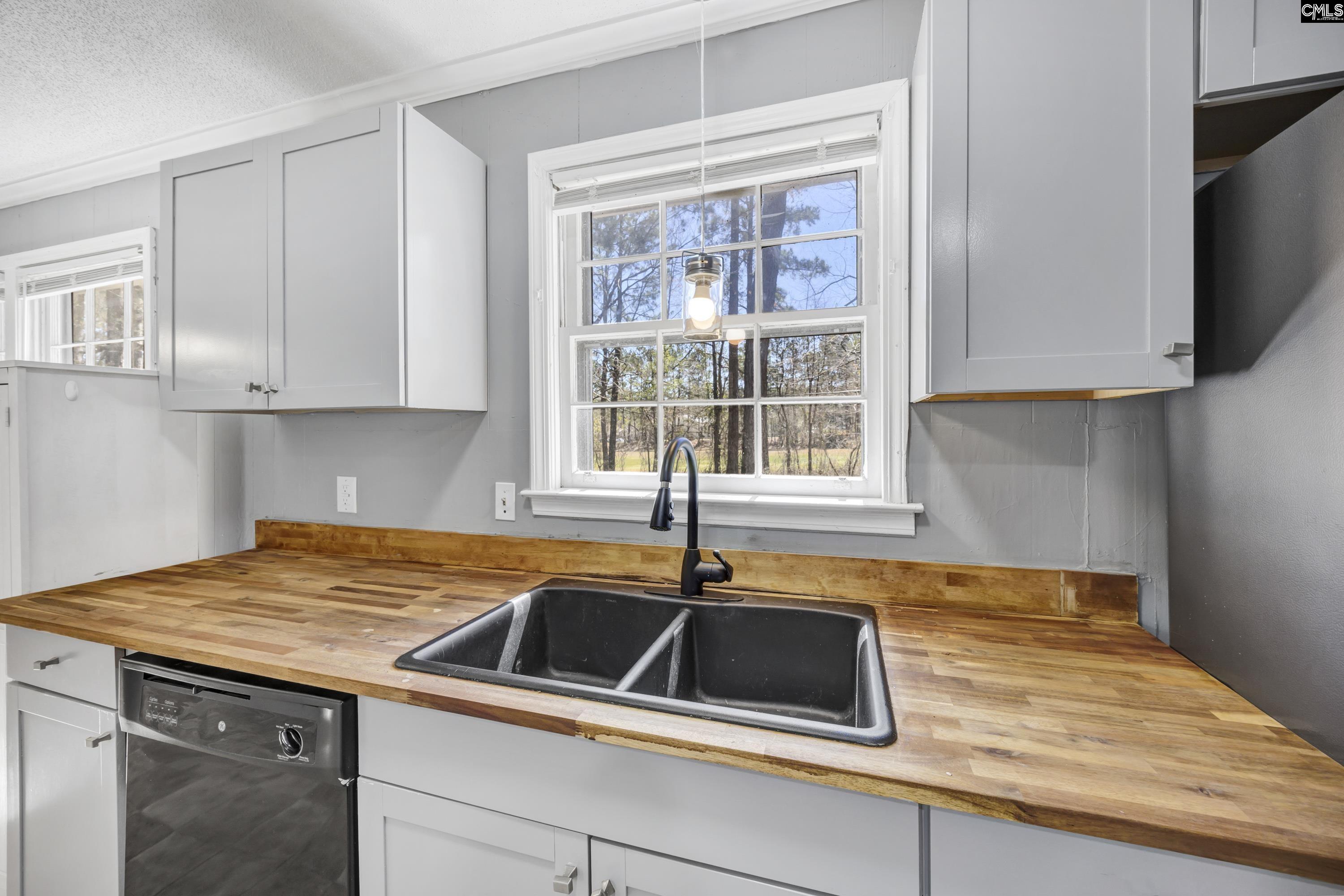 4509 Faulk Drive Columbia, SC 29210