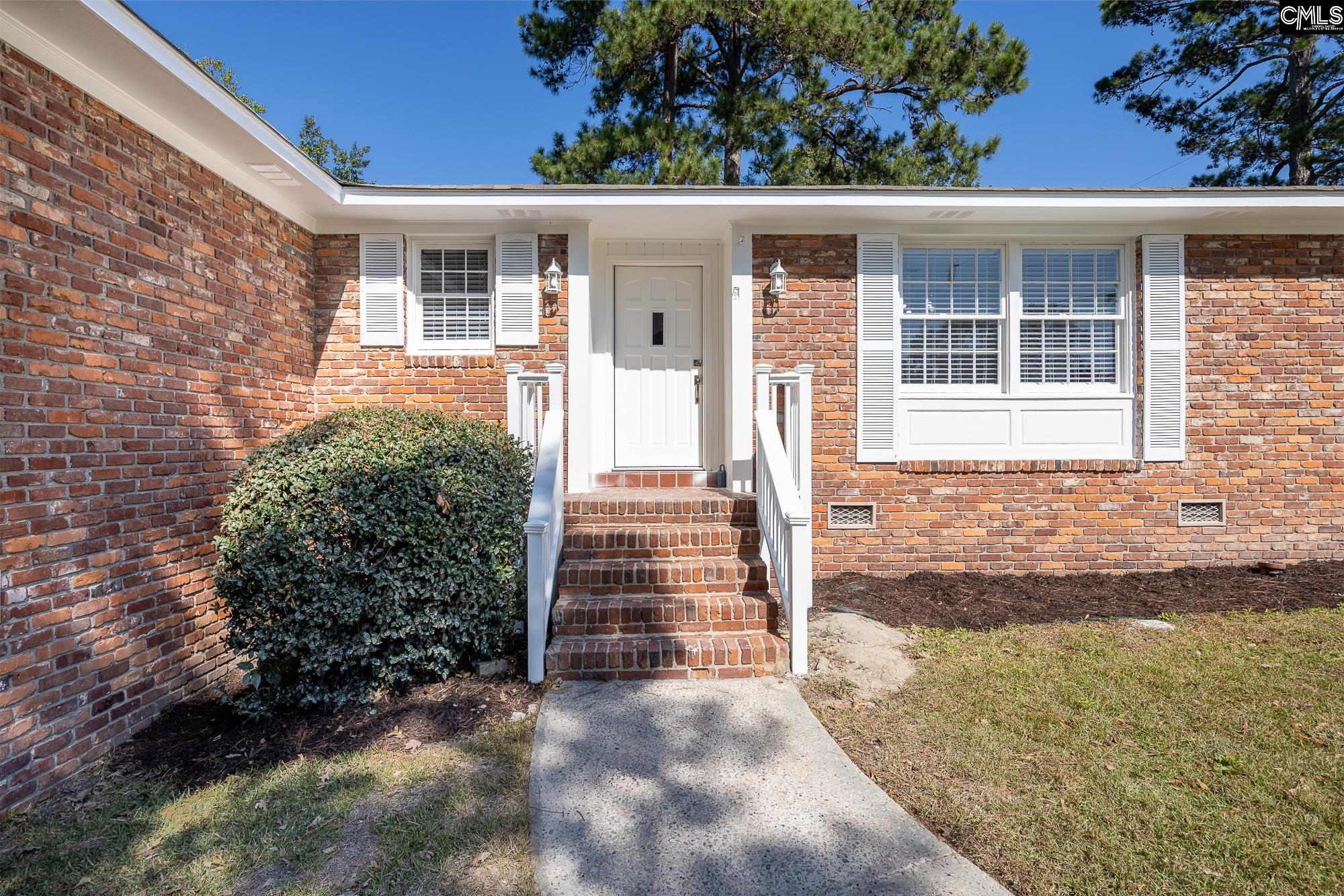 2341 Robin Crest Drive West Columbia, SC 29169
