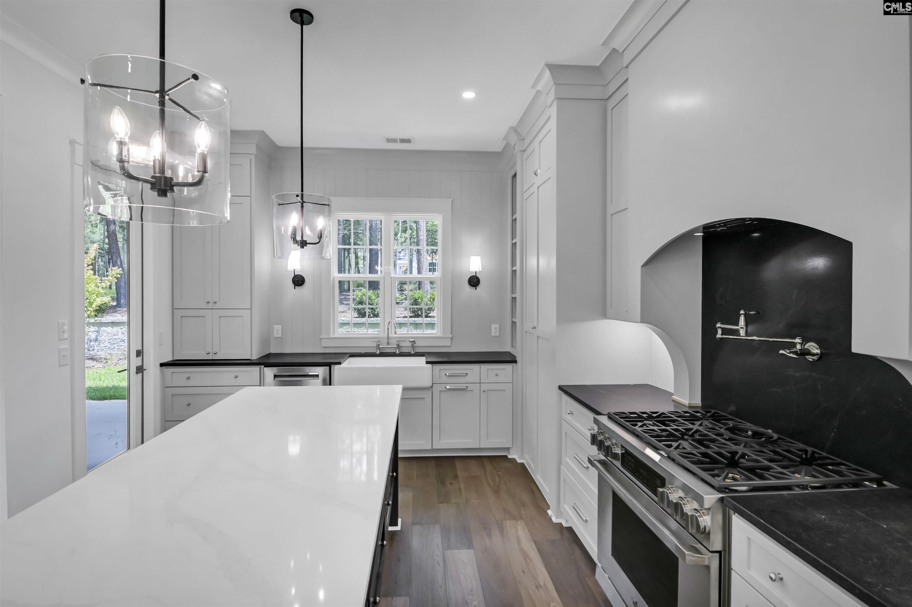 616 Misty Banks Drive Chapin, SC 29036