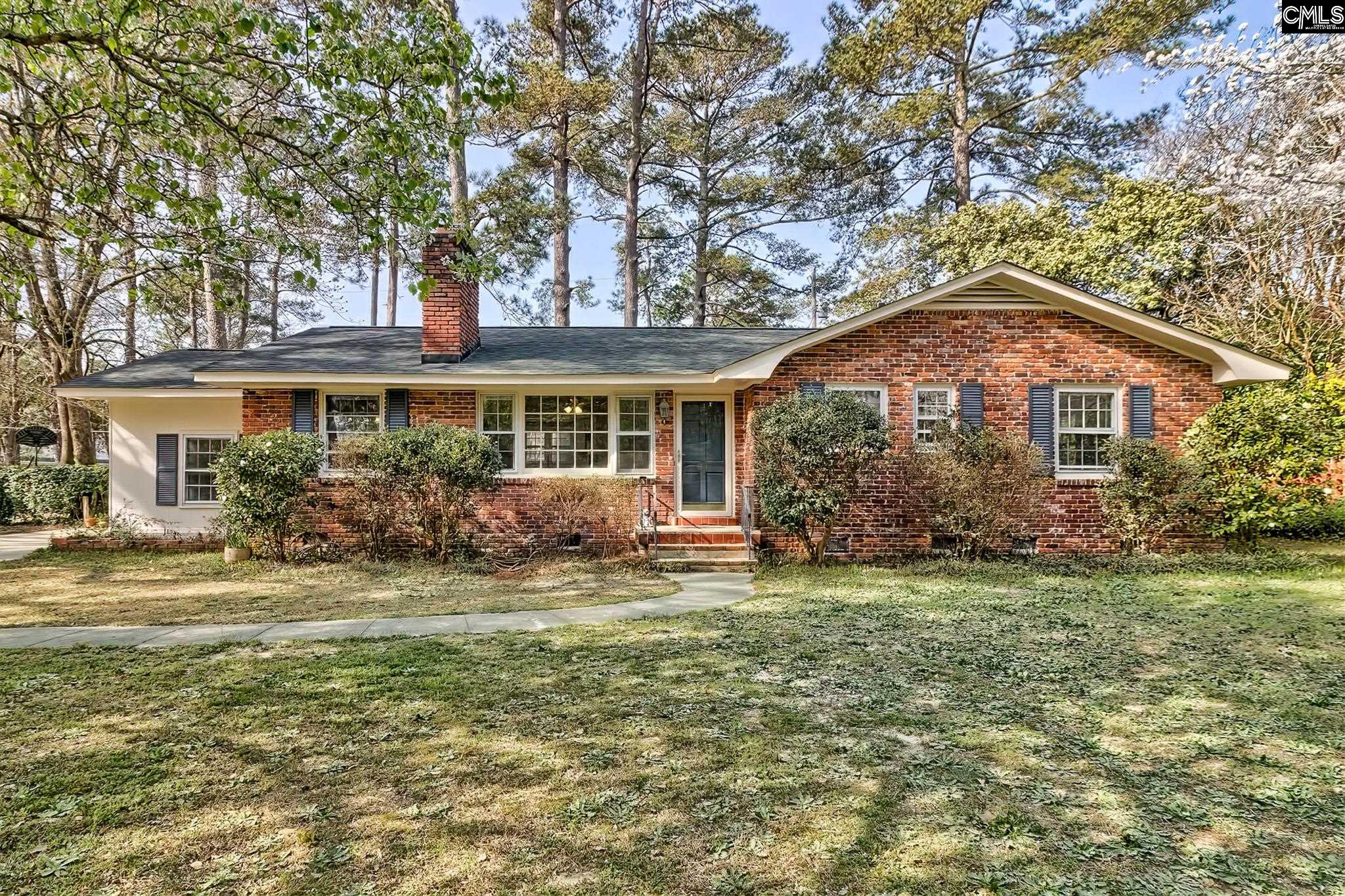 24 Peachtree Circle Columbia, SC 29206