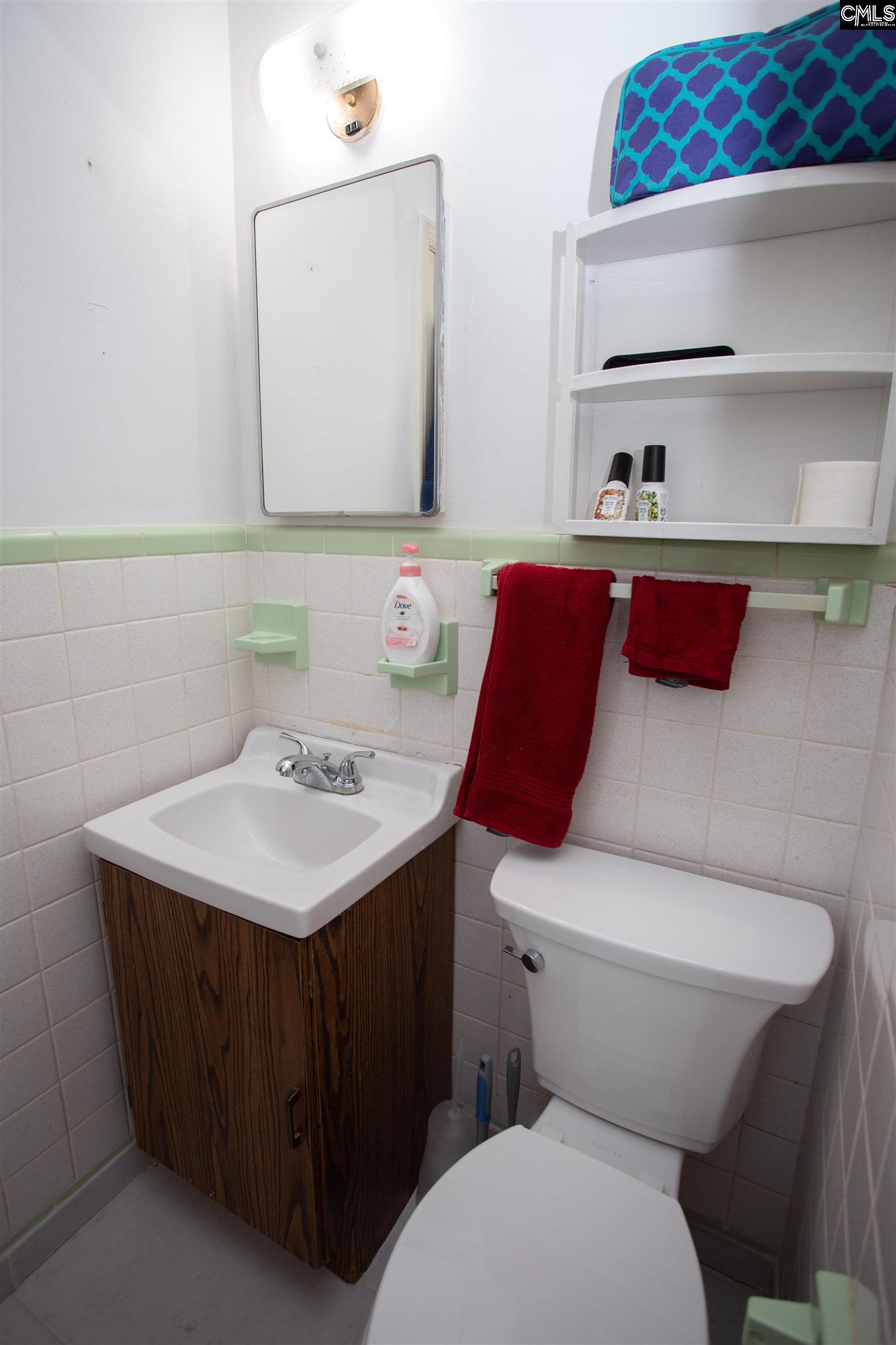 1004 Universal Drive Columbia, SC 29209-0000