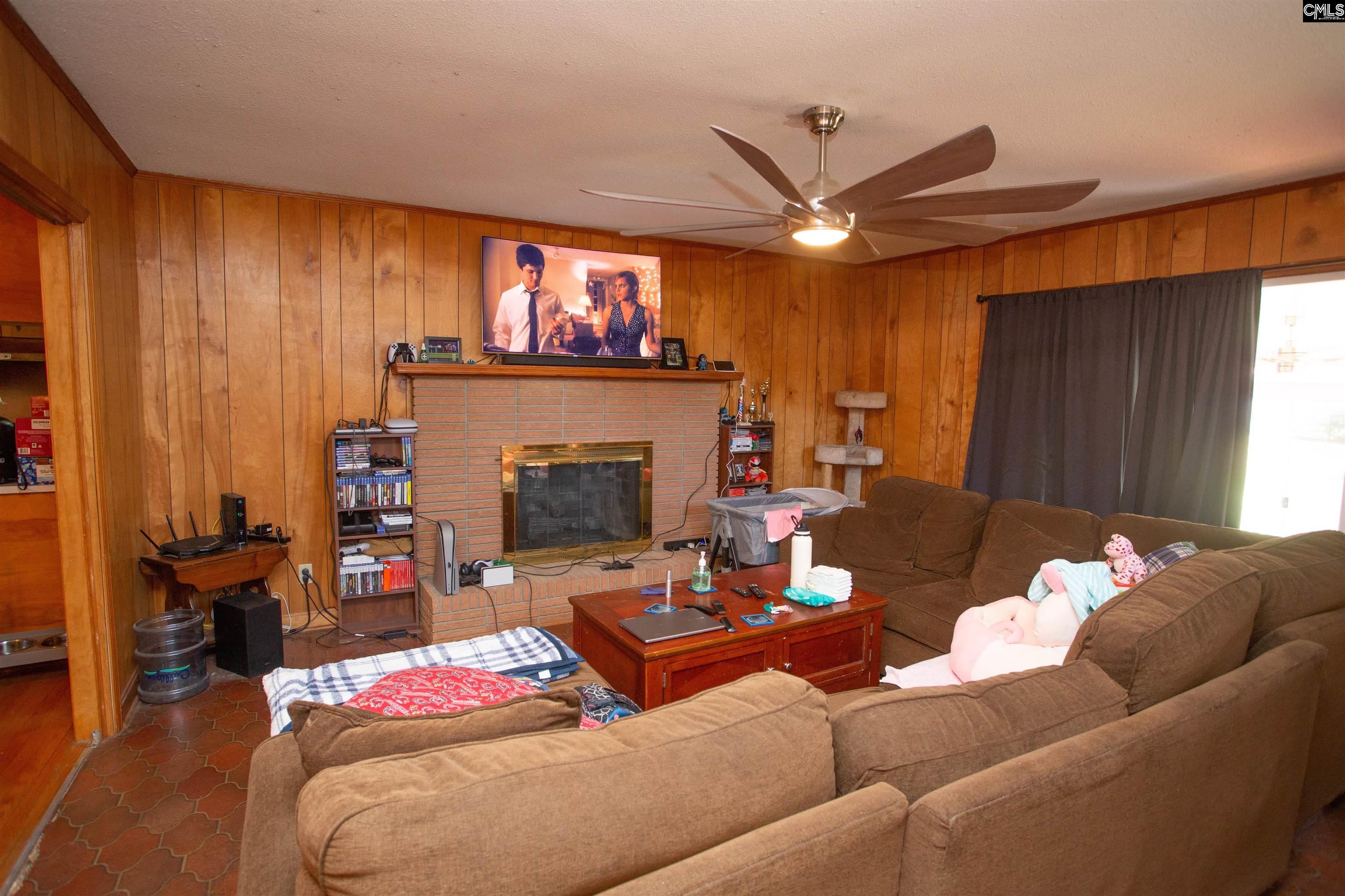 1004 Universal Drive Columbia, SC 29209-0000