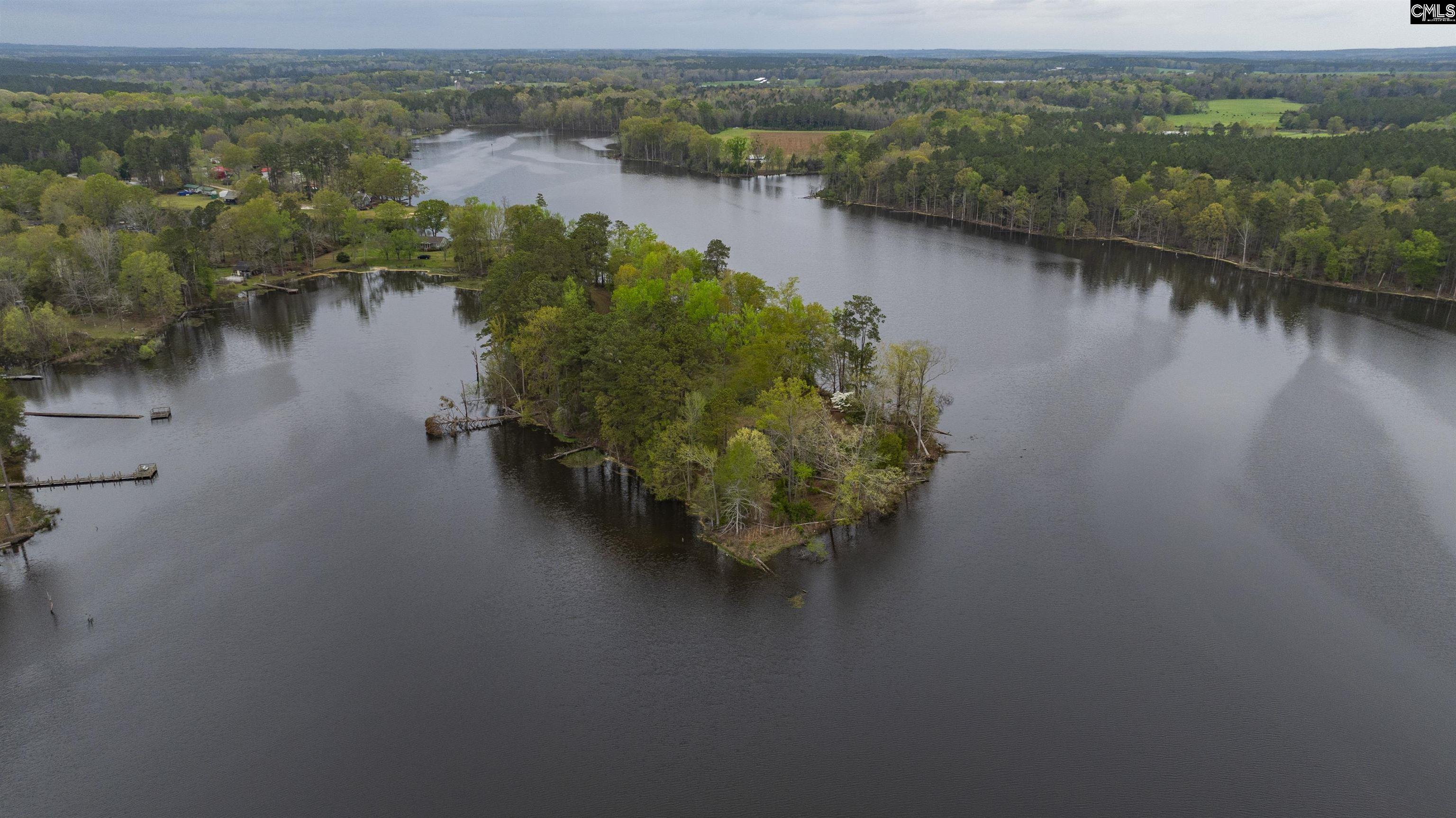 100 Harbors End Drive Saluda, SC 29138