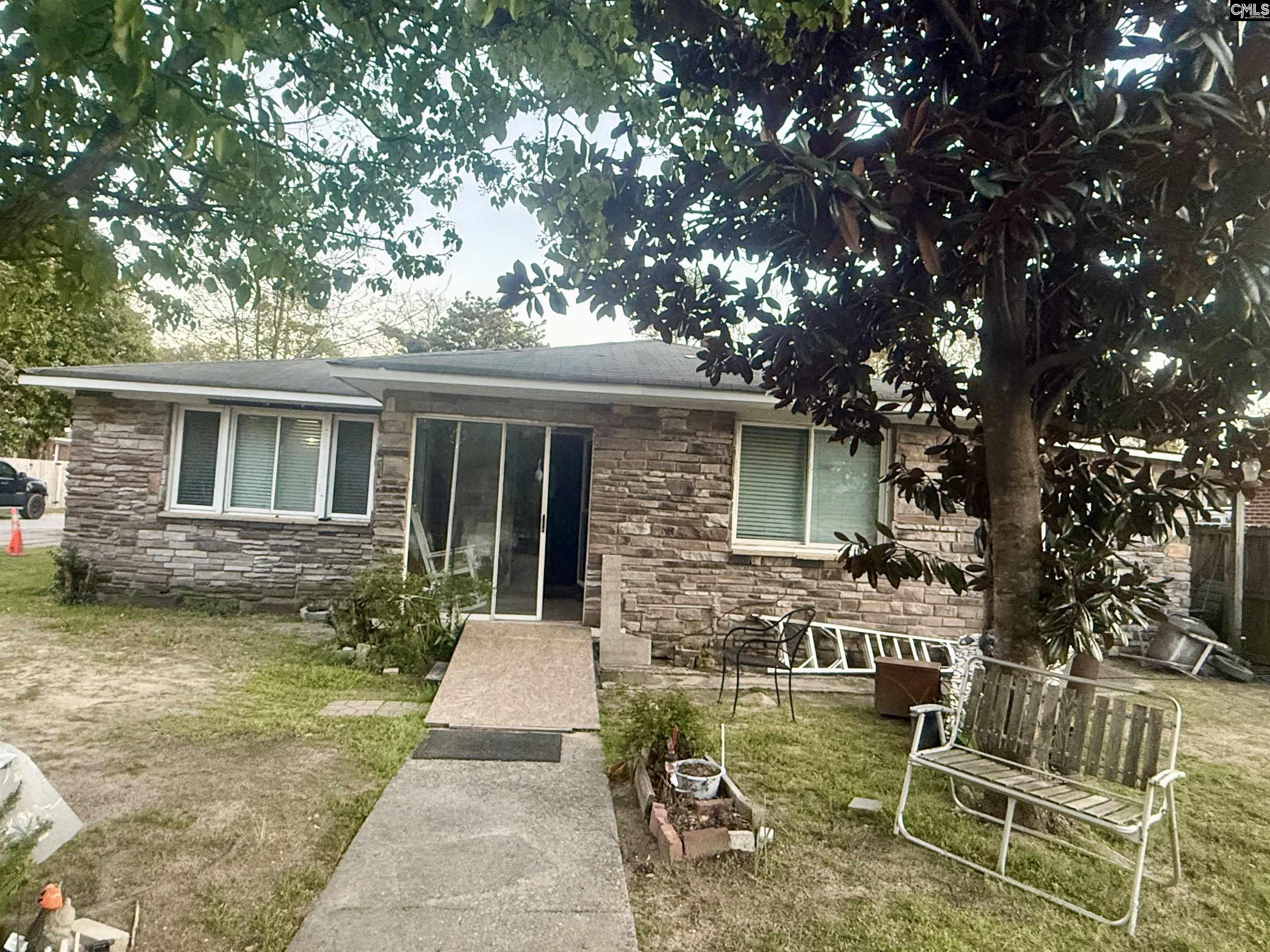 1615 Holland Street West Columbia, SC 29169